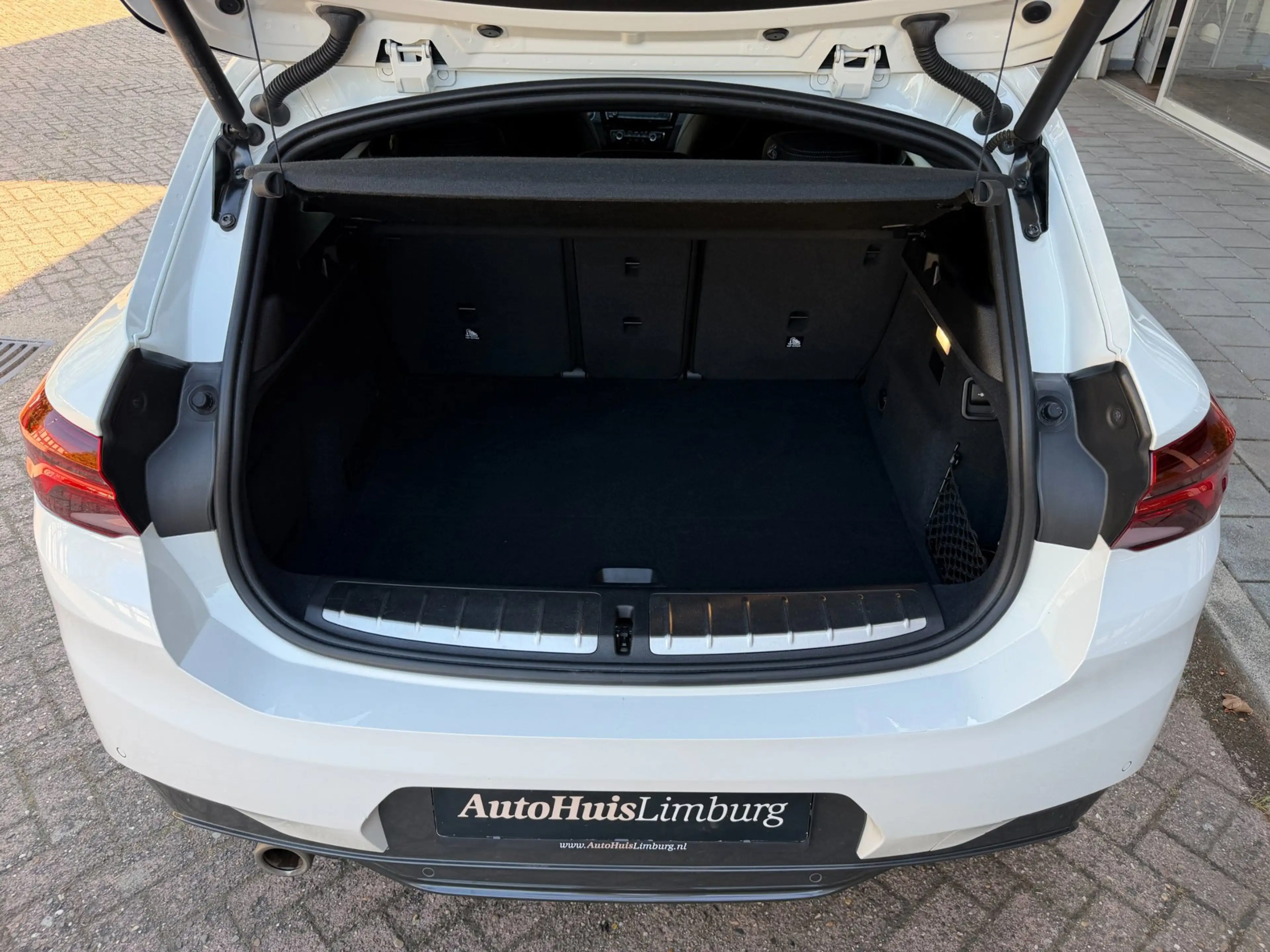BMW X2 XDrive25e High Executive|M-Sport|Camera|CarPlay|Na — photo 18