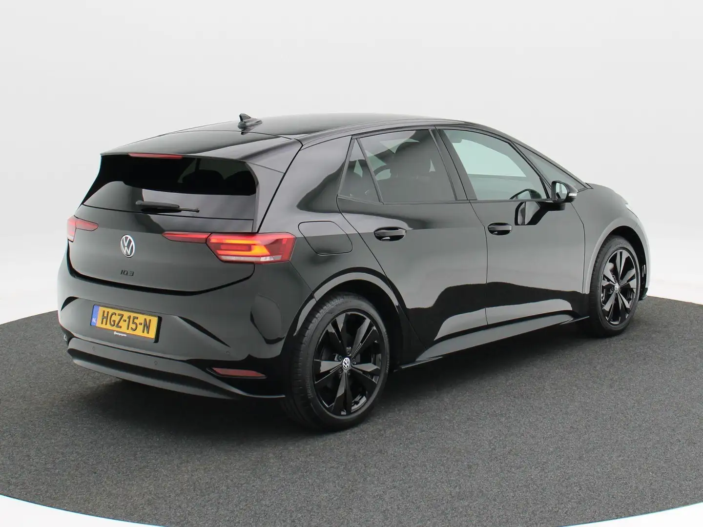 Volkswagen ID.3 Black Edition 52 kWh 170 pk | 19" Lichtmetalen Vel Zwart - 2