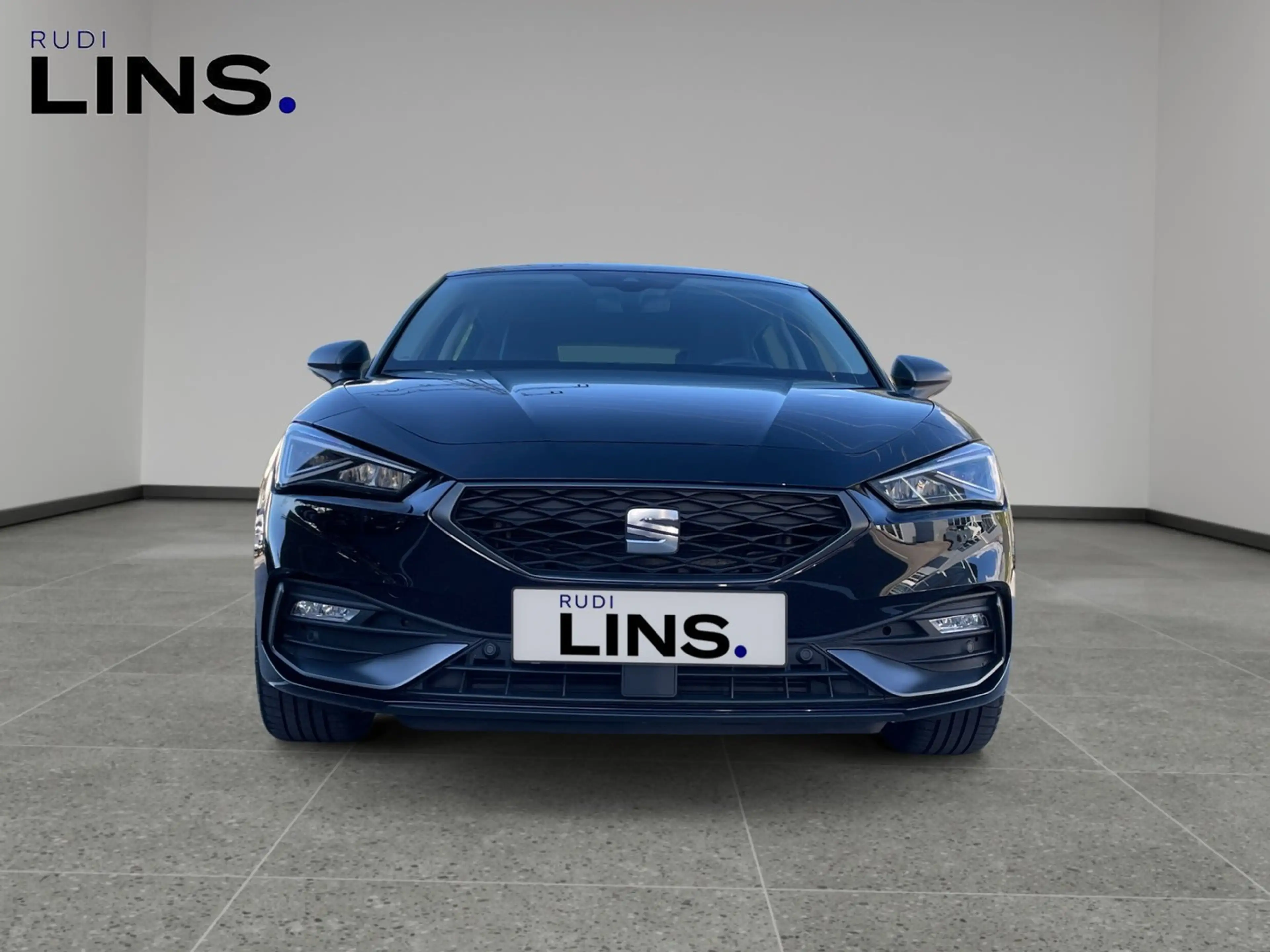 SEAT Leon FR 1.5 eTSI ACT DSG — photo 8