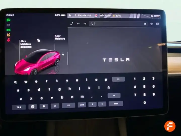 Tesla Model 3 2022, foto 35