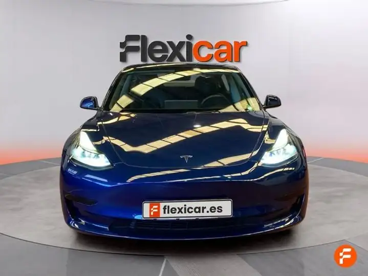 Tesla Model 3 2022, foto 2