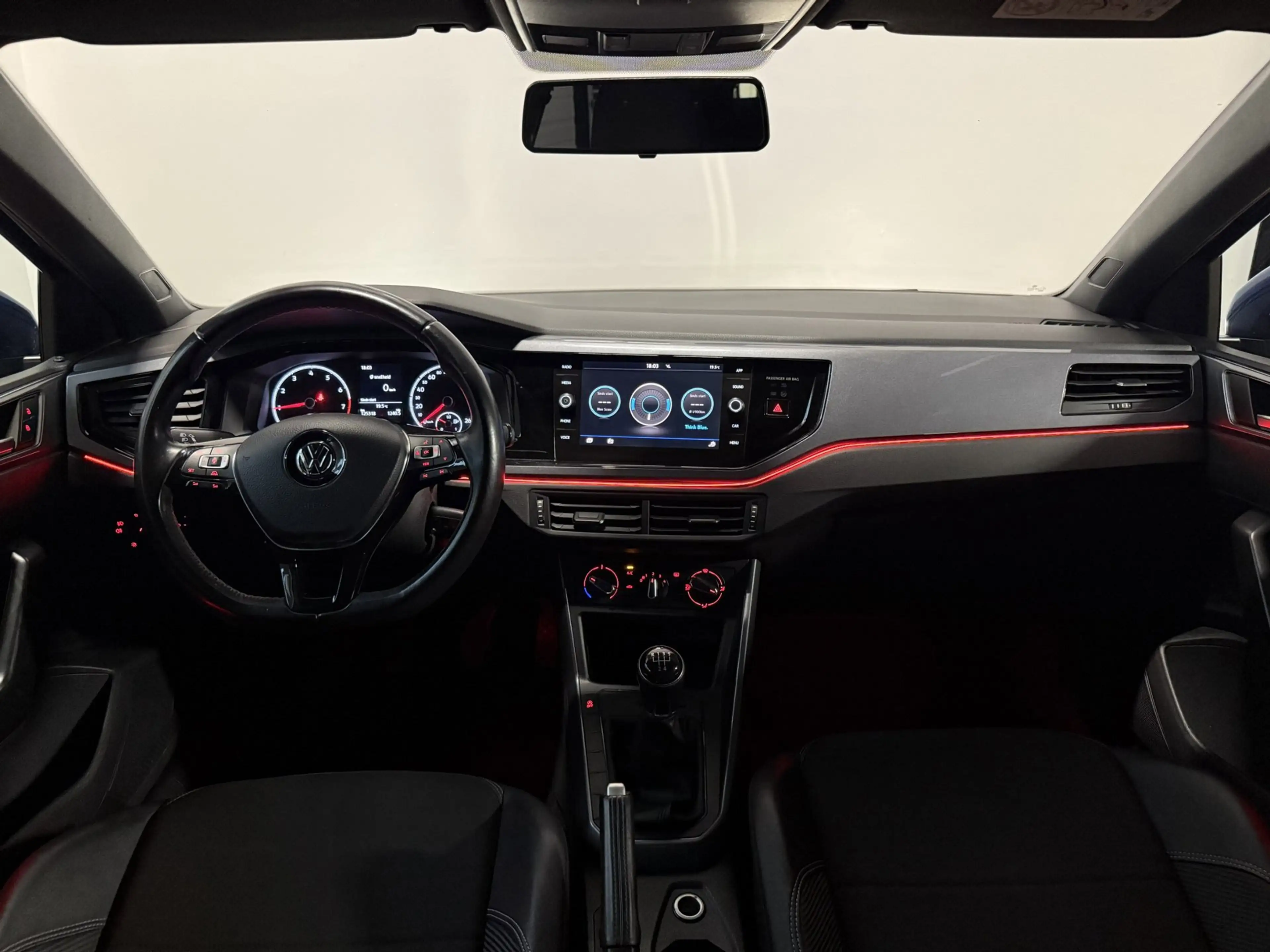 Volkswagen Polo 1.0 TSI Comfortline — photo 13