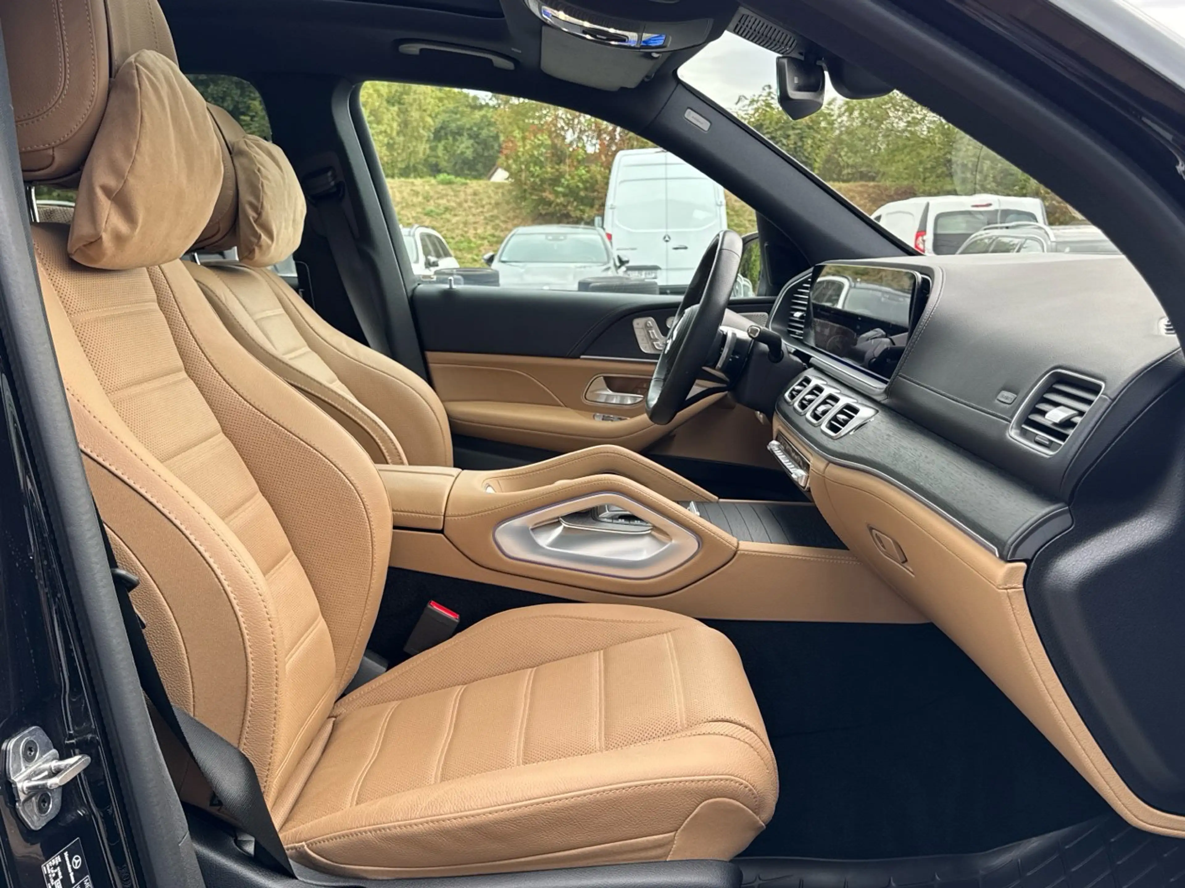 Mercedes-Benz GLS 450 d 4M AMG Premium+ Pano Burmester HUD AHK — photo 14