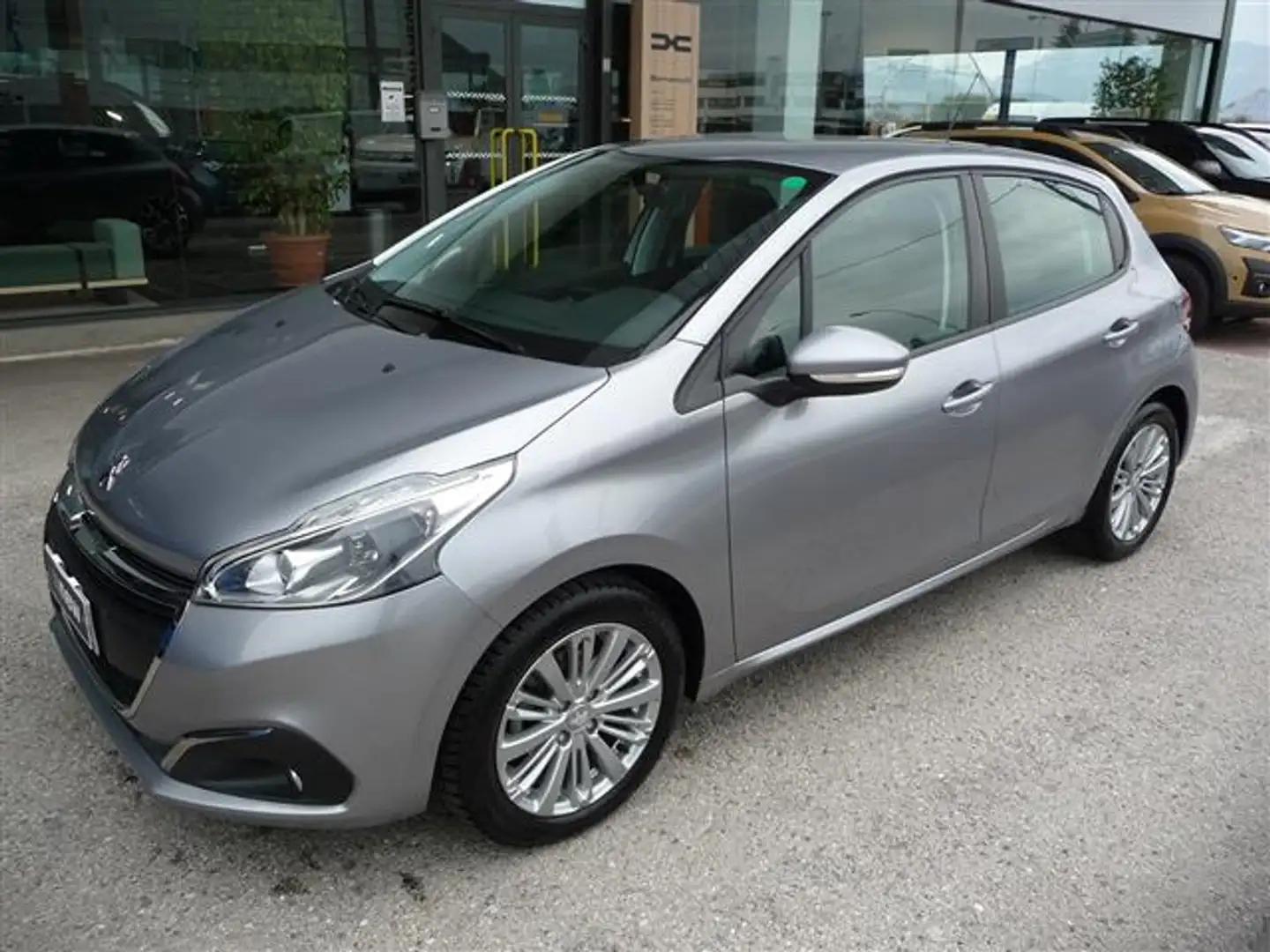 Peugeot 208 5 Porte 1.2 PureTech 82cv Allure S&S neopatent Grigio - 1