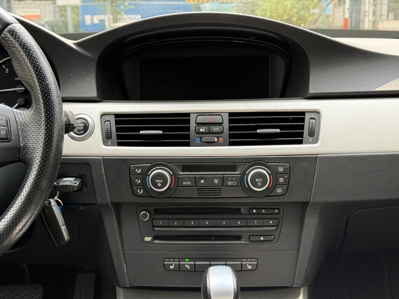 BMW 320 3 Touring 320 d *AUTOMATIK** WENIG KM* — photo 12