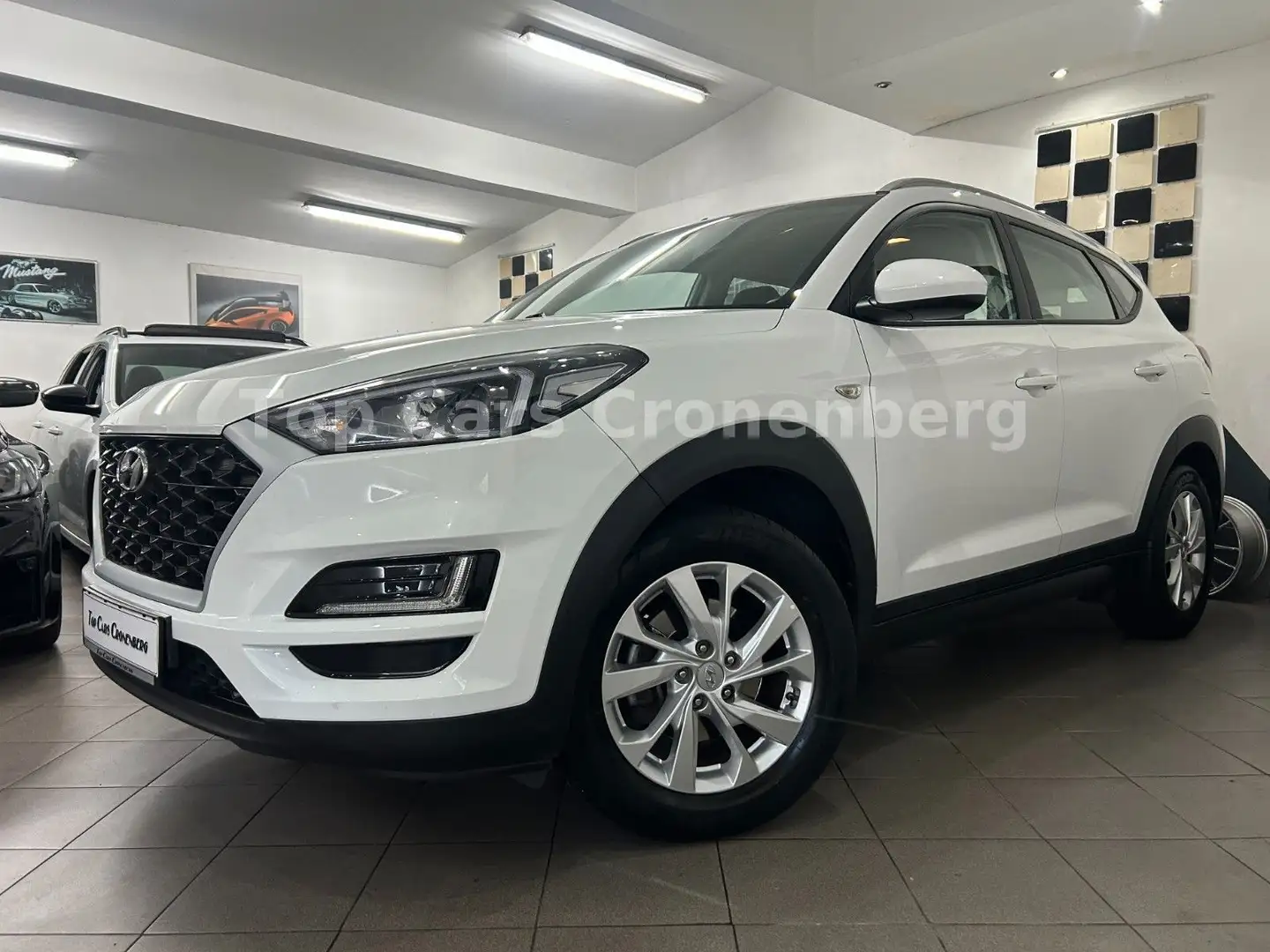 Hyundai TUCSON 1.6*Navi*Kamera*AHK*EURO6*USB*Bluetooth* Weiß - 2