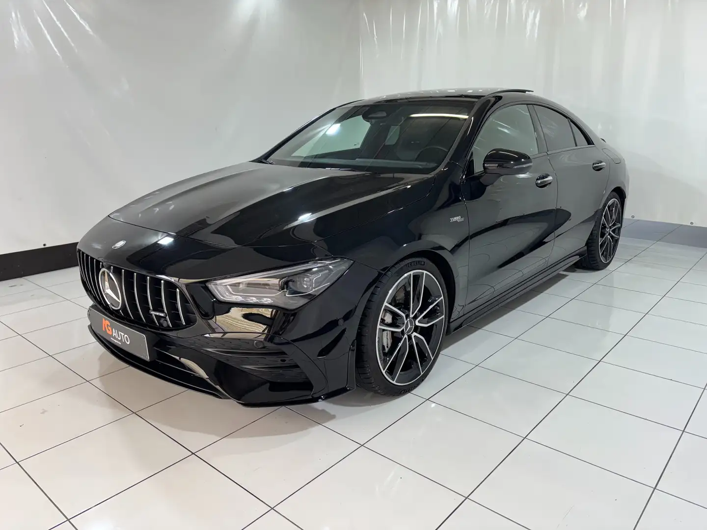 Mercedes-Benz CLA 35 AMG * Adaptive LED * Kit aéro * Jantes 19 Noir - 2