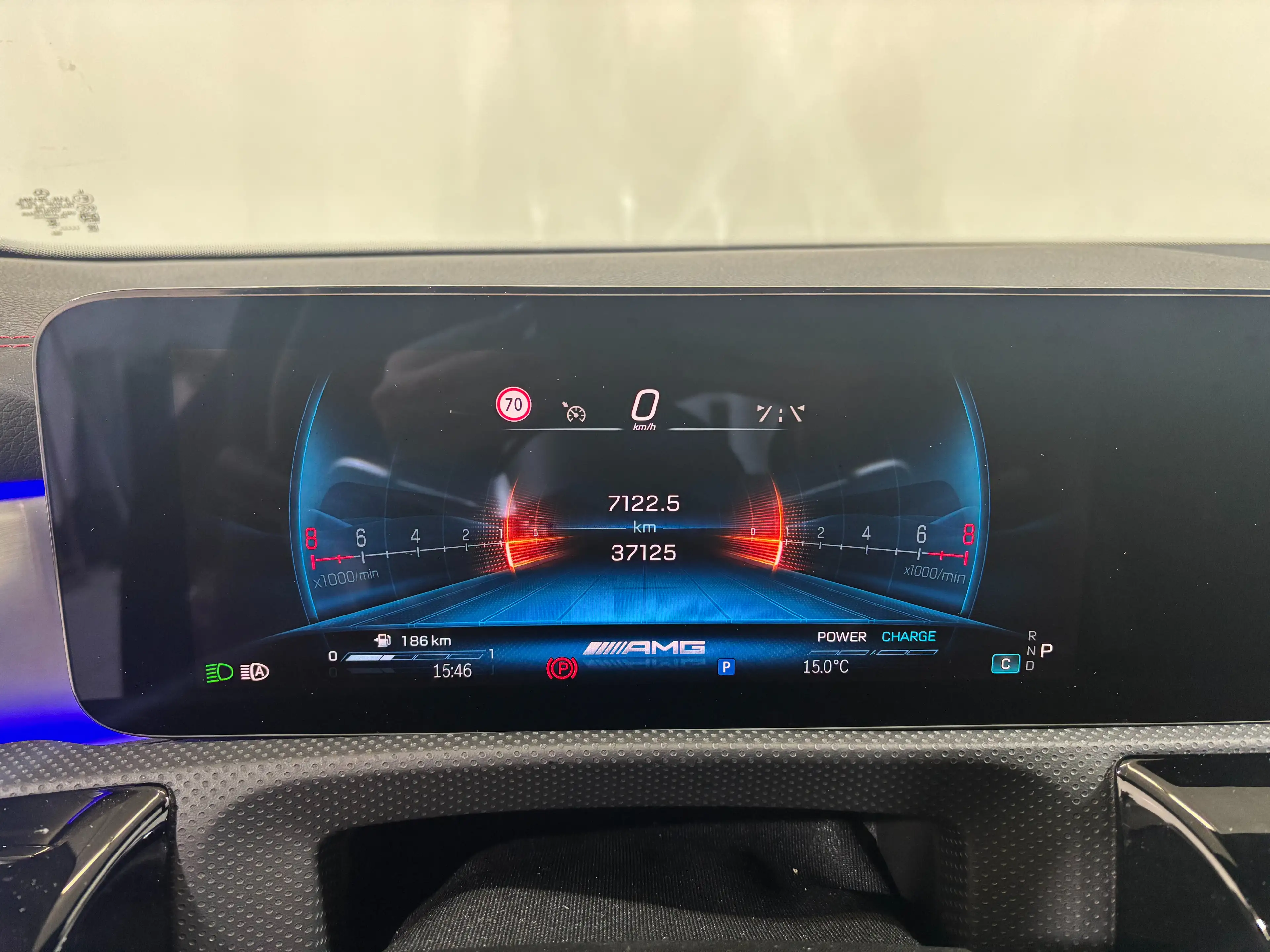 Mercedes-Benz CLA 35 AMG * Adaptive LED * Kit aéro * Jantes 19 — photo 11