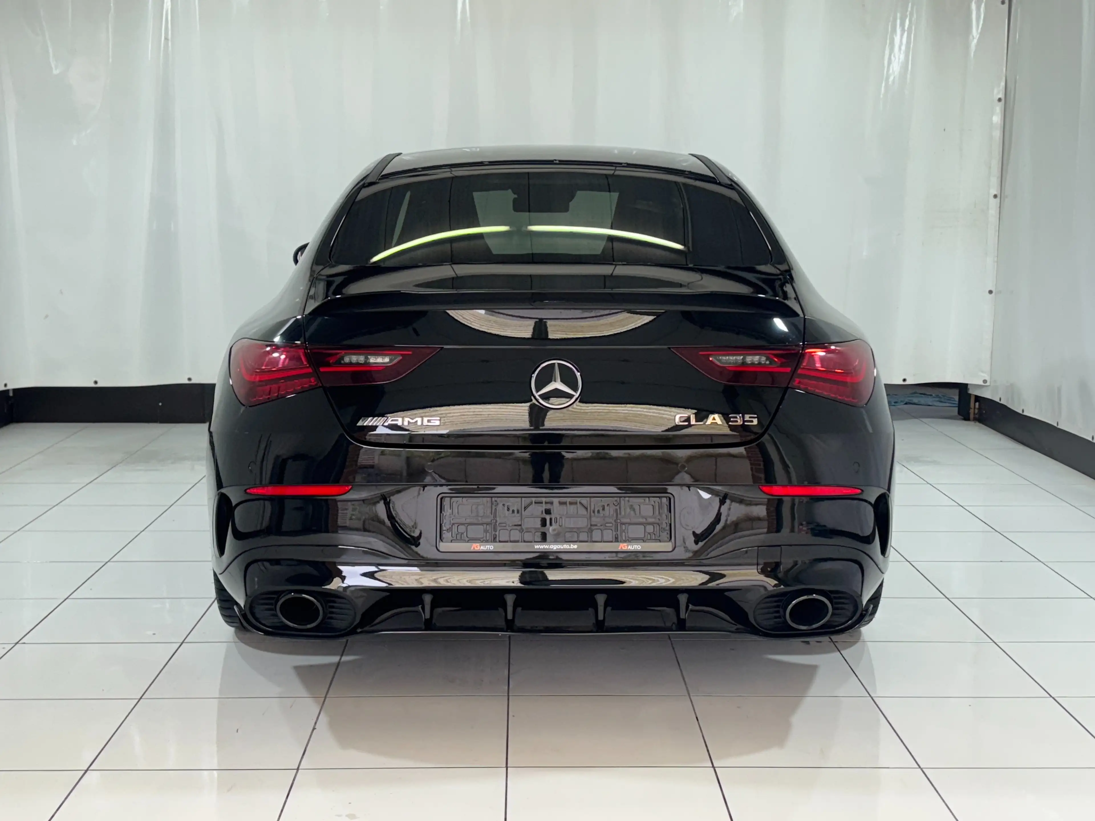 Mercedes-Benz CLA 35 AMG * Adaptive LED * Kit aéro * Jantes 19 — photo 5