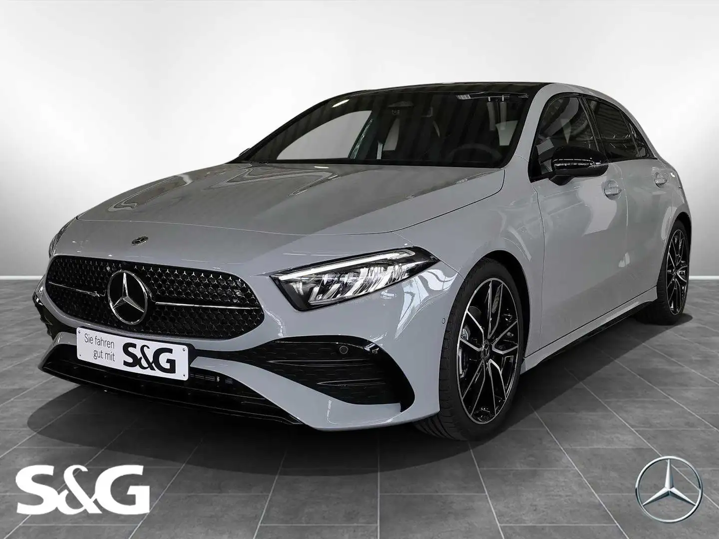 Mercedes-Benz A 200 AMG RüKam+LED+Pano+Night+Totwink+Distronic Grau - 1