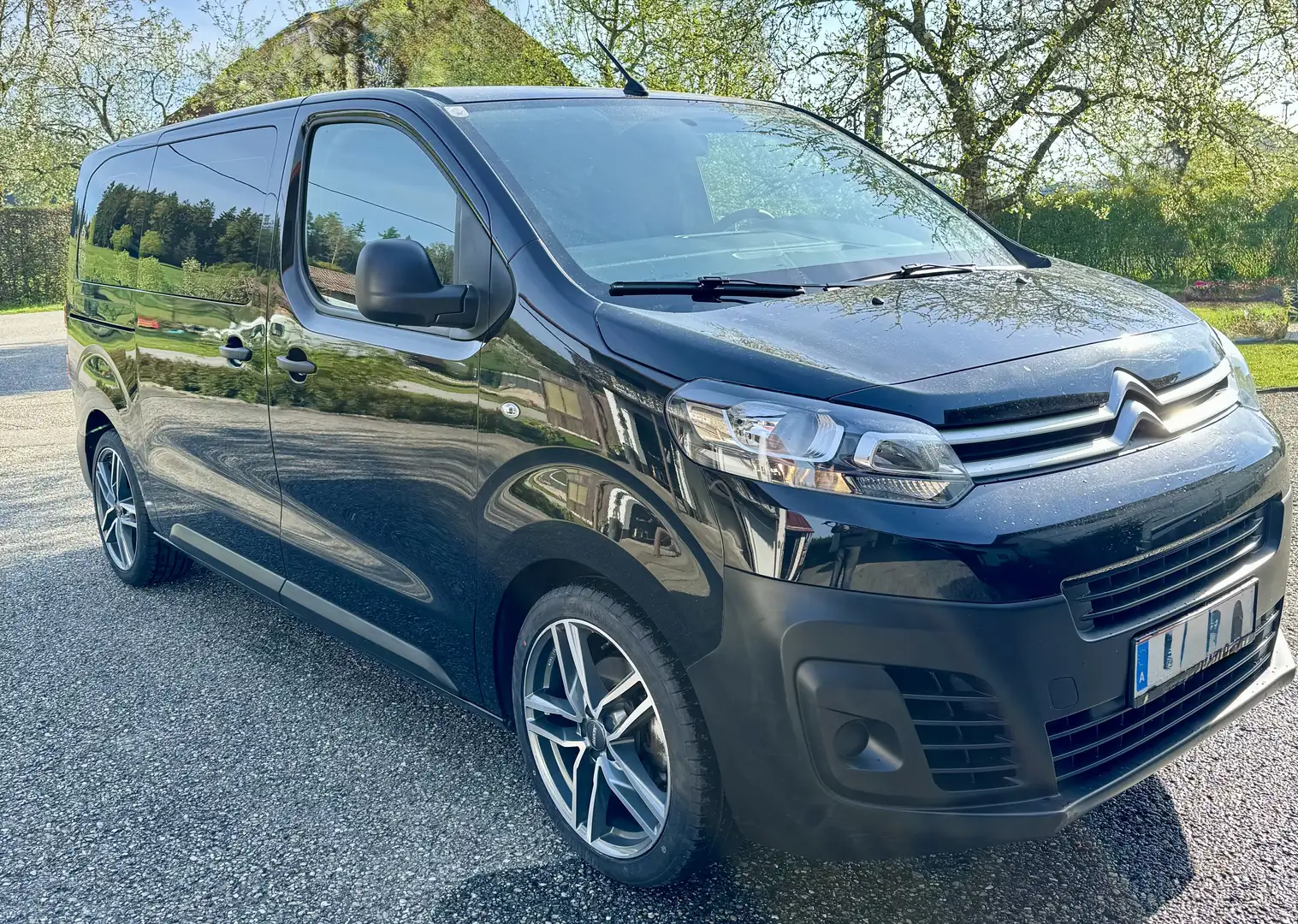 Citroen Jumpy Jumpy Kombi M BlueHDi 120 S Schwarz - 1