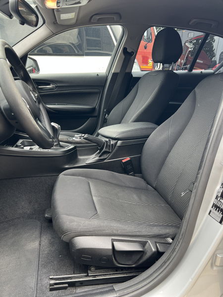 BMW 114 1-serie 114d Centennial High Executive | APK tot 2 — photo 7