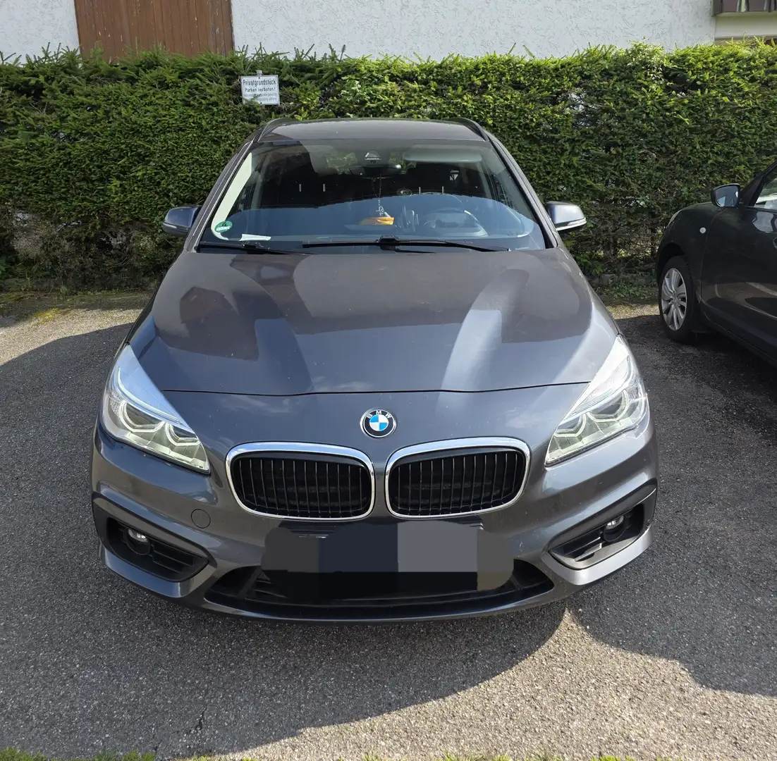 BMW 218 218 d Advantage Grau - 1