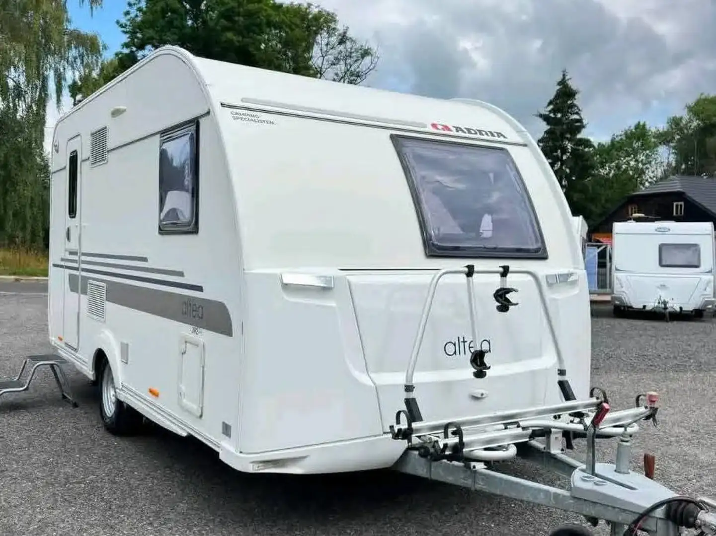 Caravans-Wohnm Adria 392 PH Weiß - 1
