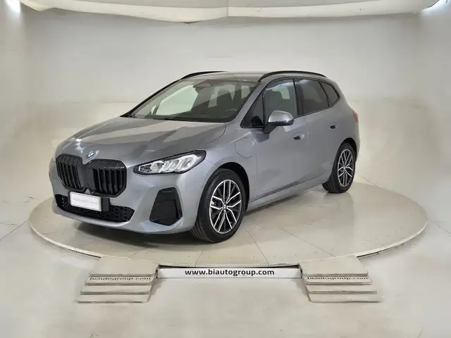 BMW 2 Series main image