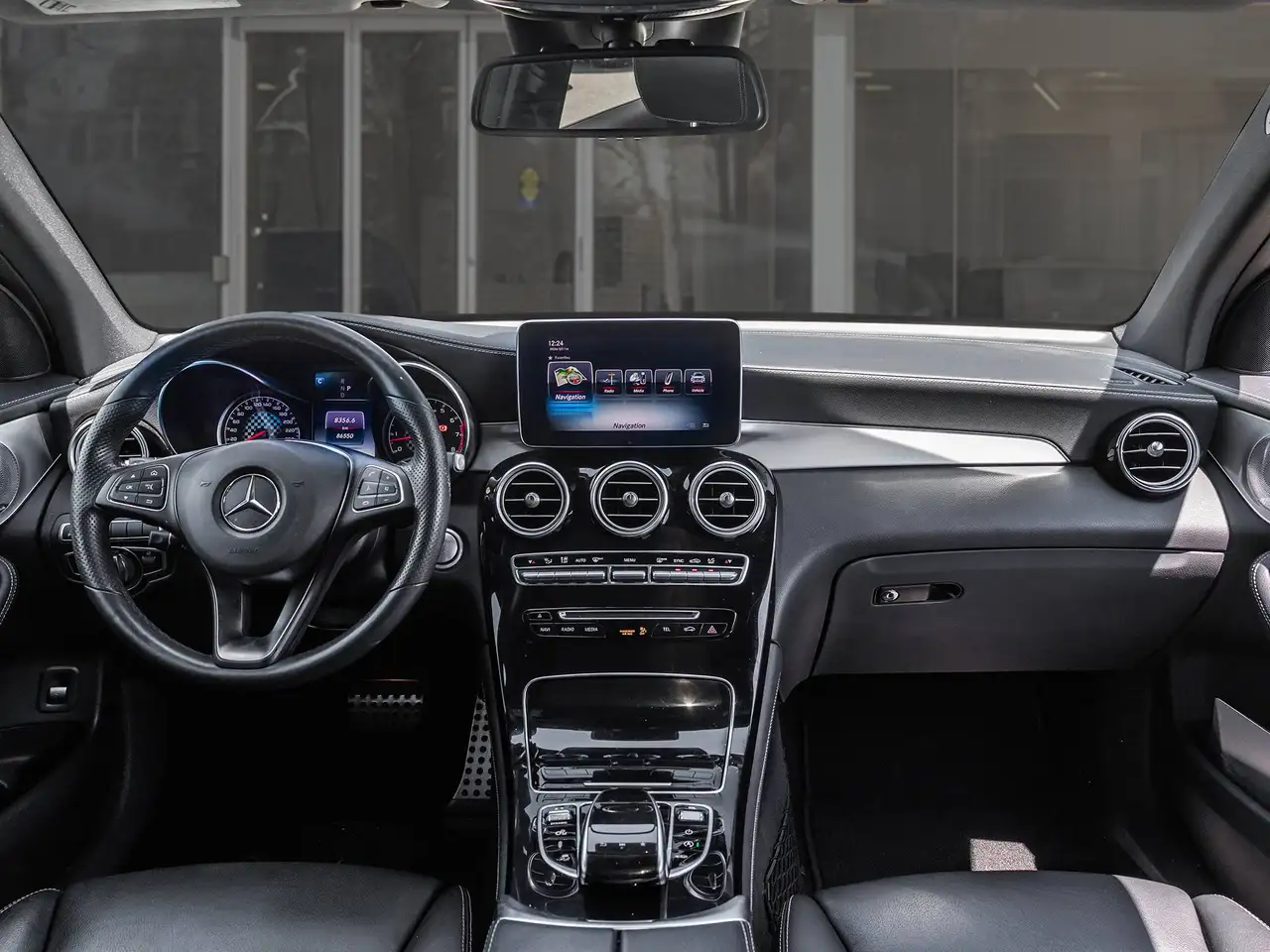 Mercedes-Benz GLC photo Mercedes-Benz GLC