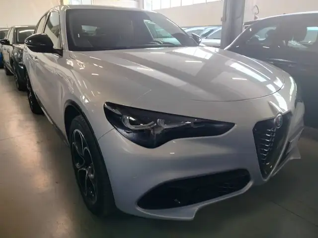 Alfa Romeo Stelvio 2.2 Turbodiesel 210 CV Q4 Veloce SUPERPROMO