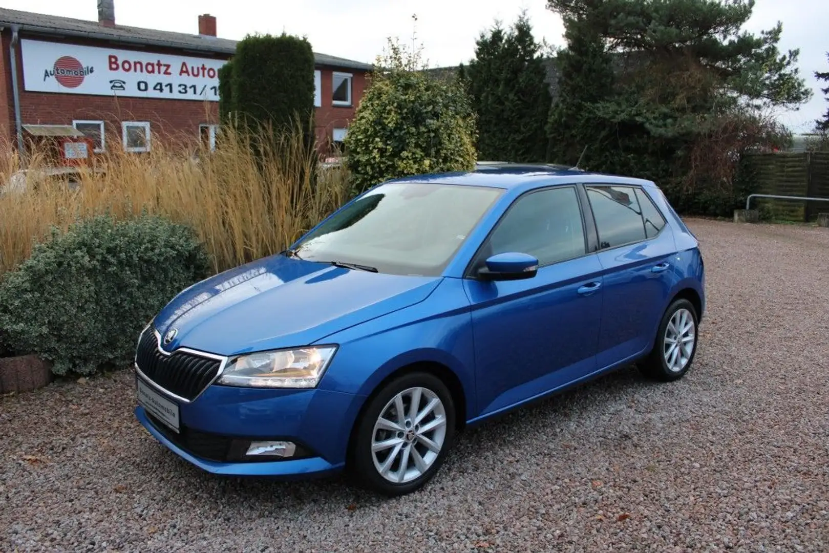 Skoda Fabia 1.0 TSI Ambition *Klimatr,PDC,Navi,Sitzhzg* Blau - 1