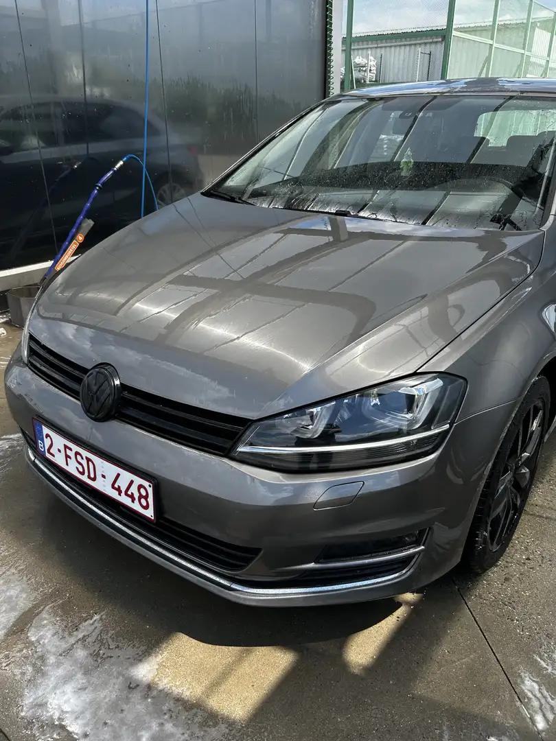 Volkswagen Golf 1.2 TSI Bronze - 1