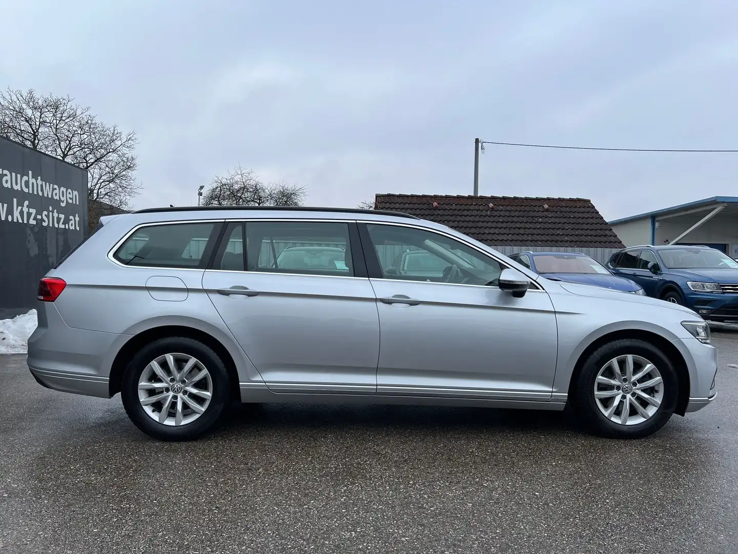 Volkswagen Passat Variant Business 2,0 TDI DSG | RFK/NAVI Silber - 2