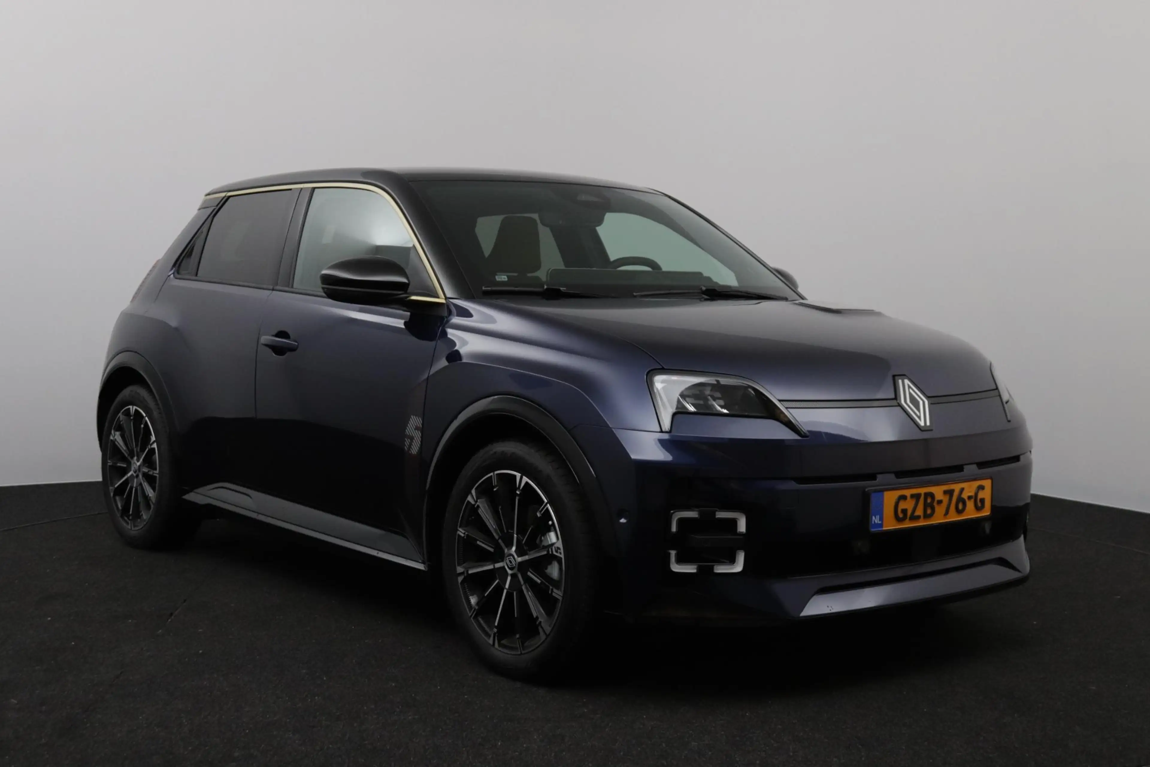 Renault R 5 comfort range iconic cinq 52 kWh | Pack Safety | P — photo 5