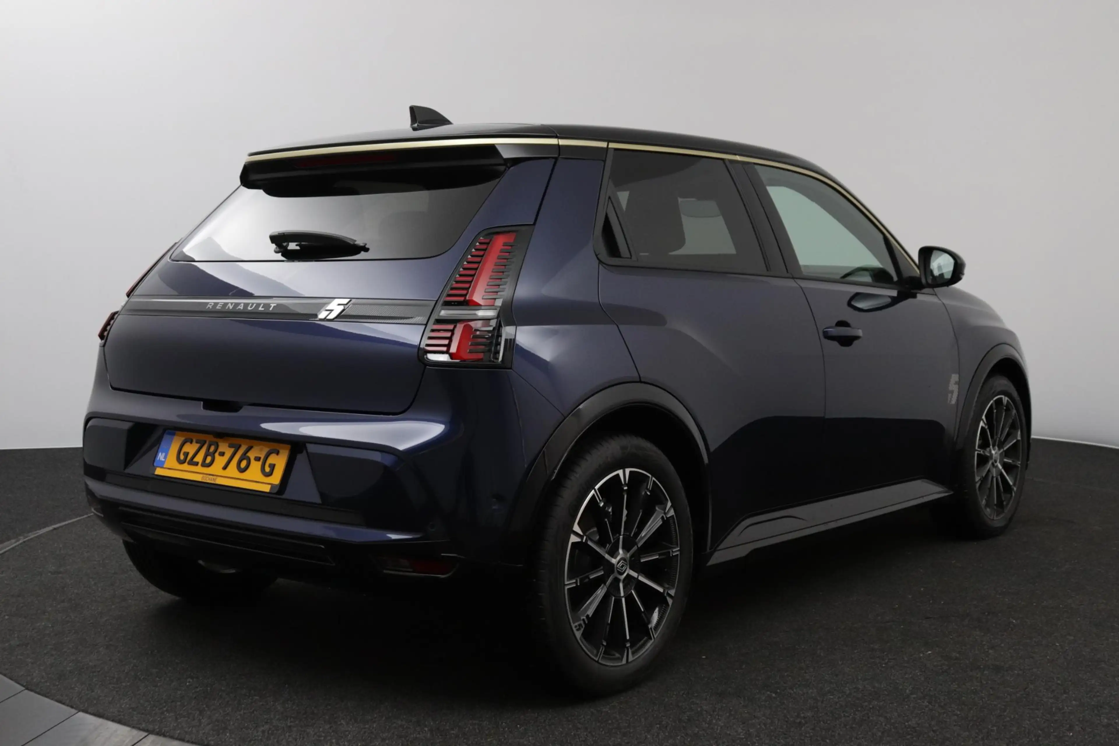 Renault R 5 comfort range iconic cinq 52 kWh | Pack Safety | P — photo 2