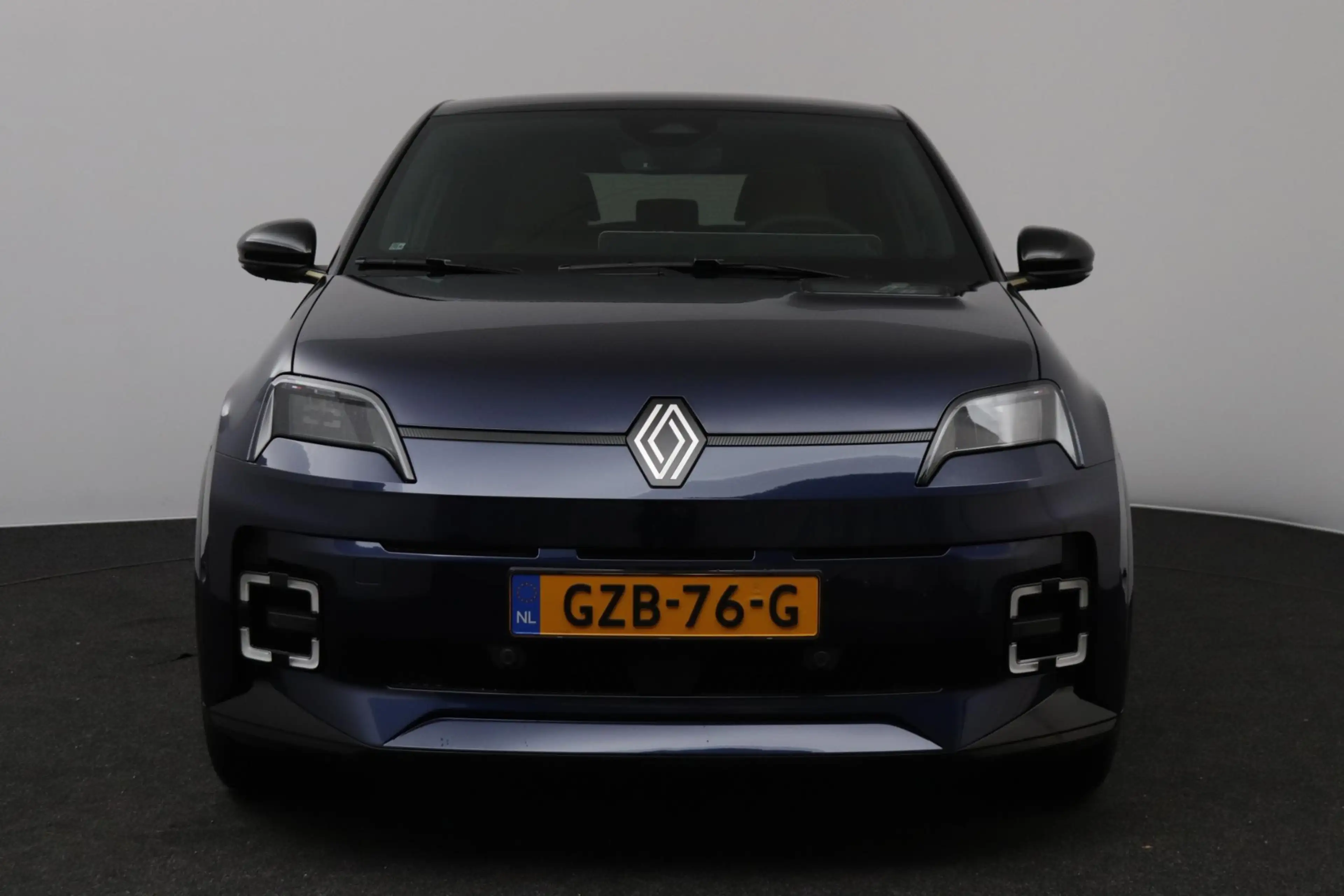 Renault R 5 comfort range iconic cinq 52 kWh | Pack Safety | P — photo 19