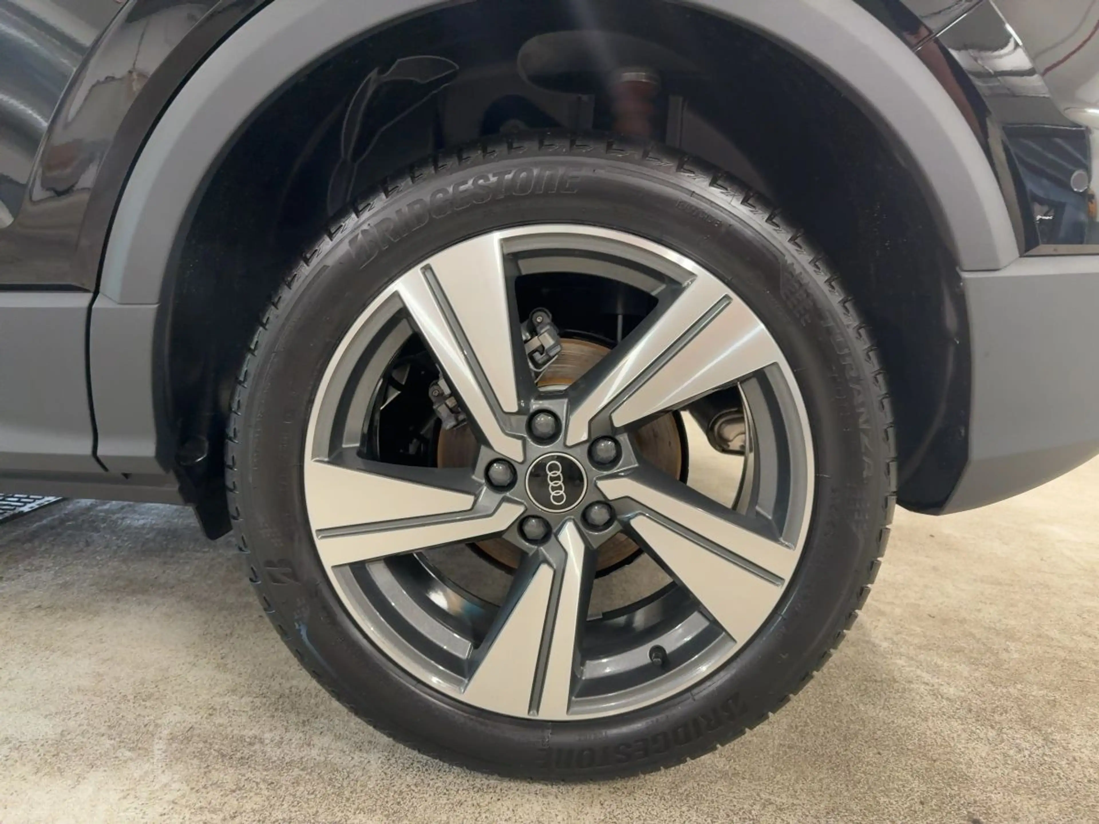 Audi Q2 35 TFSI S tronic NAVI/KAMERA/ACC/MATRIX/LM18 — photo 13