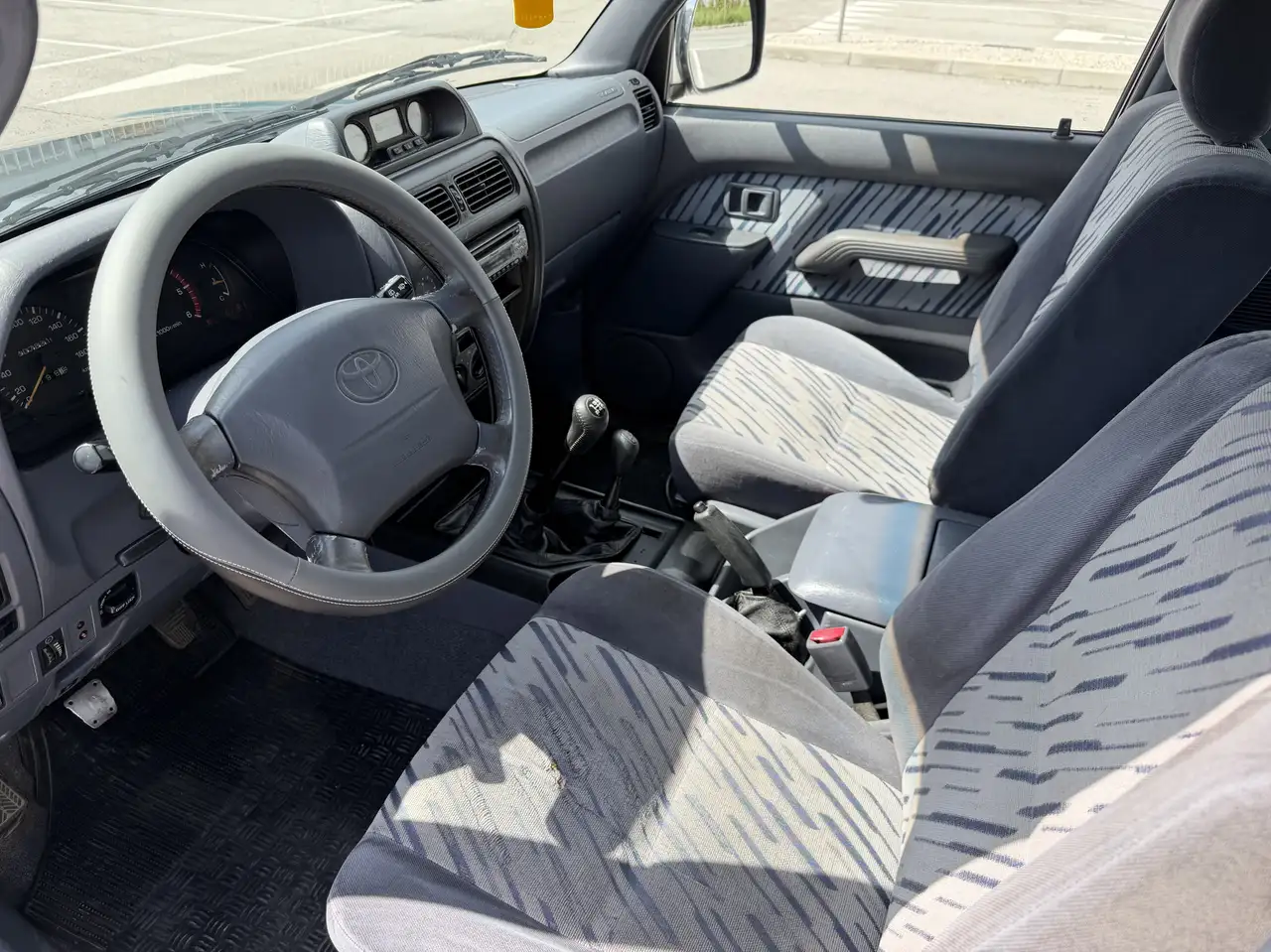 Toyota Land Cruiser kzj90 3p 3.0 4 Cilindri, foto 3