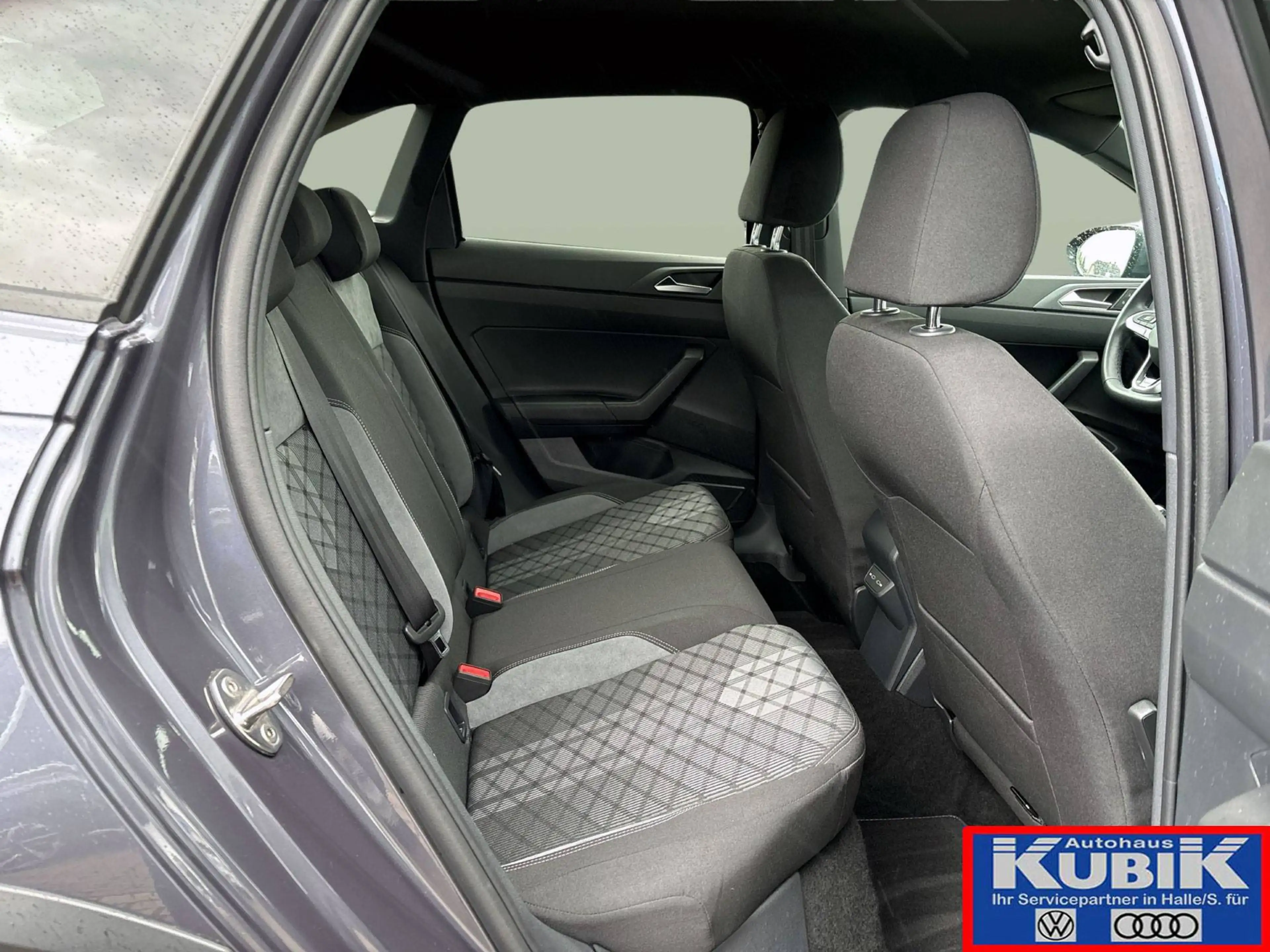 Volkswagen Taigo Taigo 1.5 TSI R-Line DSG+Matrix LED+Discover Media — photo 15
