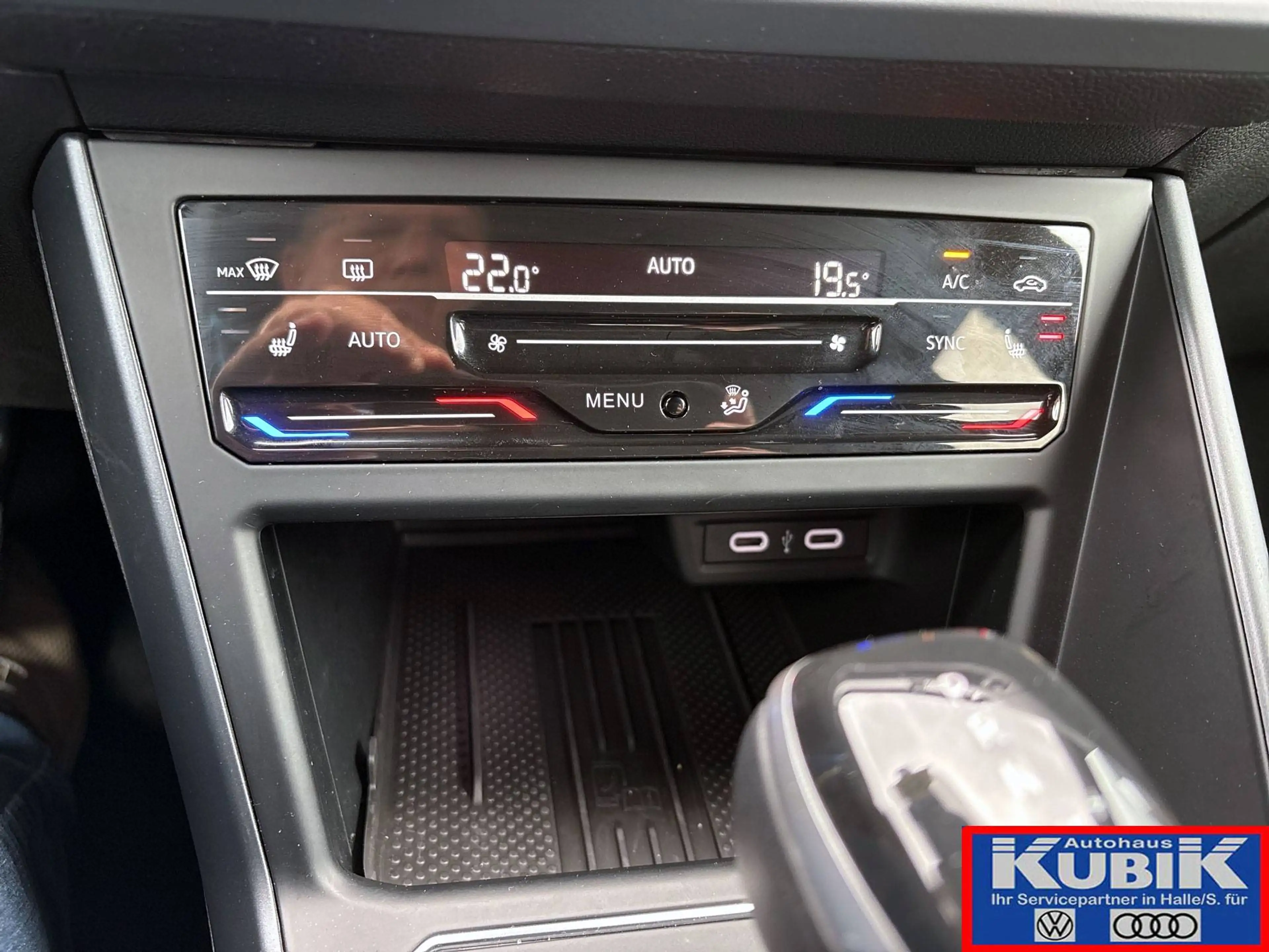 Volkswagen Taigo Taigo 1.5 TSI R-Line DSG+Matrix LED+Discover Media — photo 13