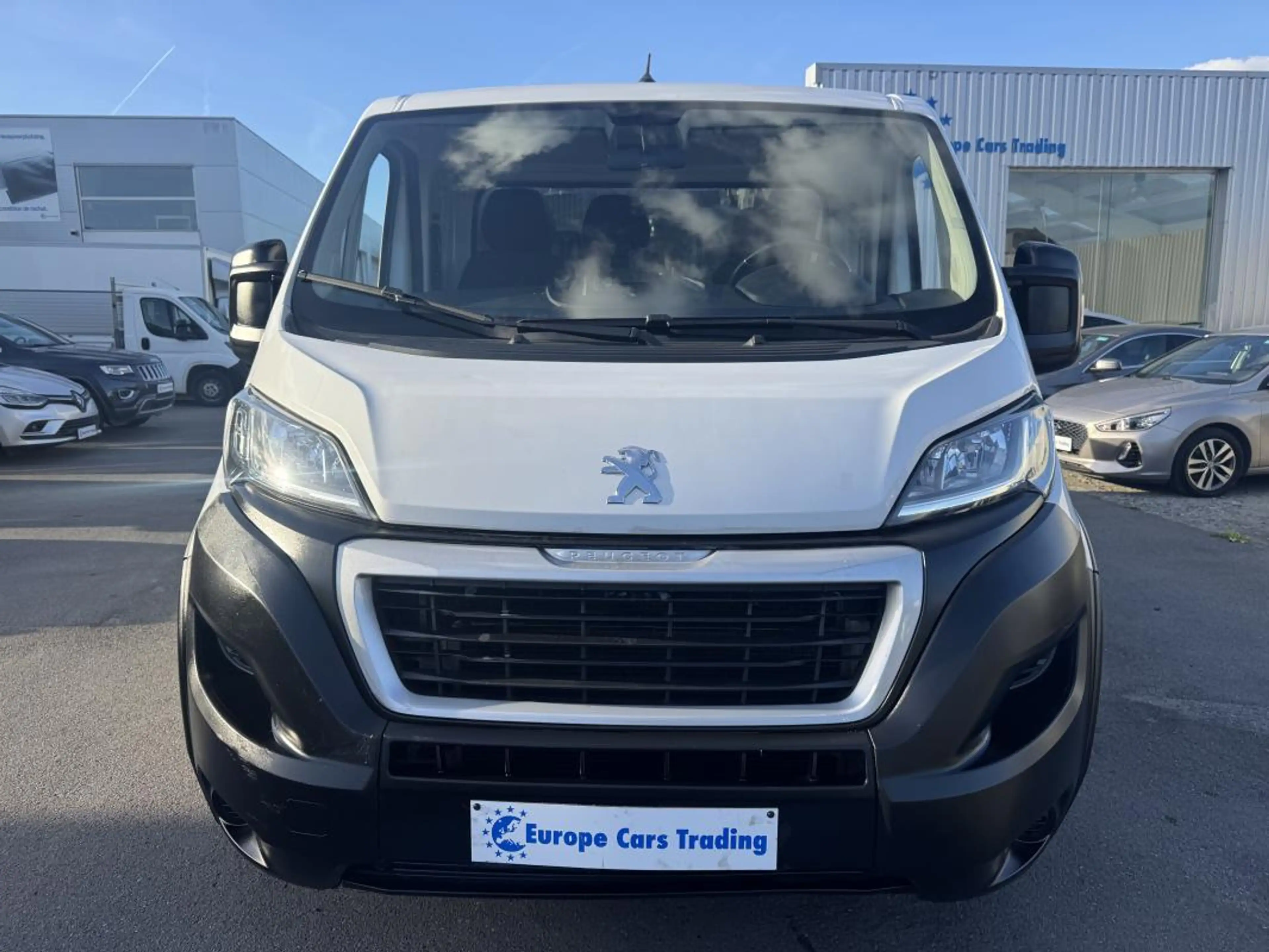 Peugeot Boxer 4,30m Camion Plateau Plate-Forme 2.2BlueHDI 165ch 16520€HT TVA RÉCUP GPS CLIM GAR 12M — photo 5
