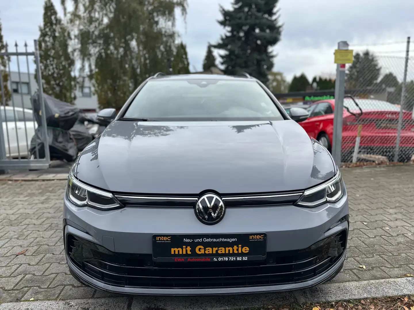 Volkswagen Golf Variant R-Line,48.TKM,17.ZOLL,LED,VW GARANTIE,ALCANTARA !! Grau - 2