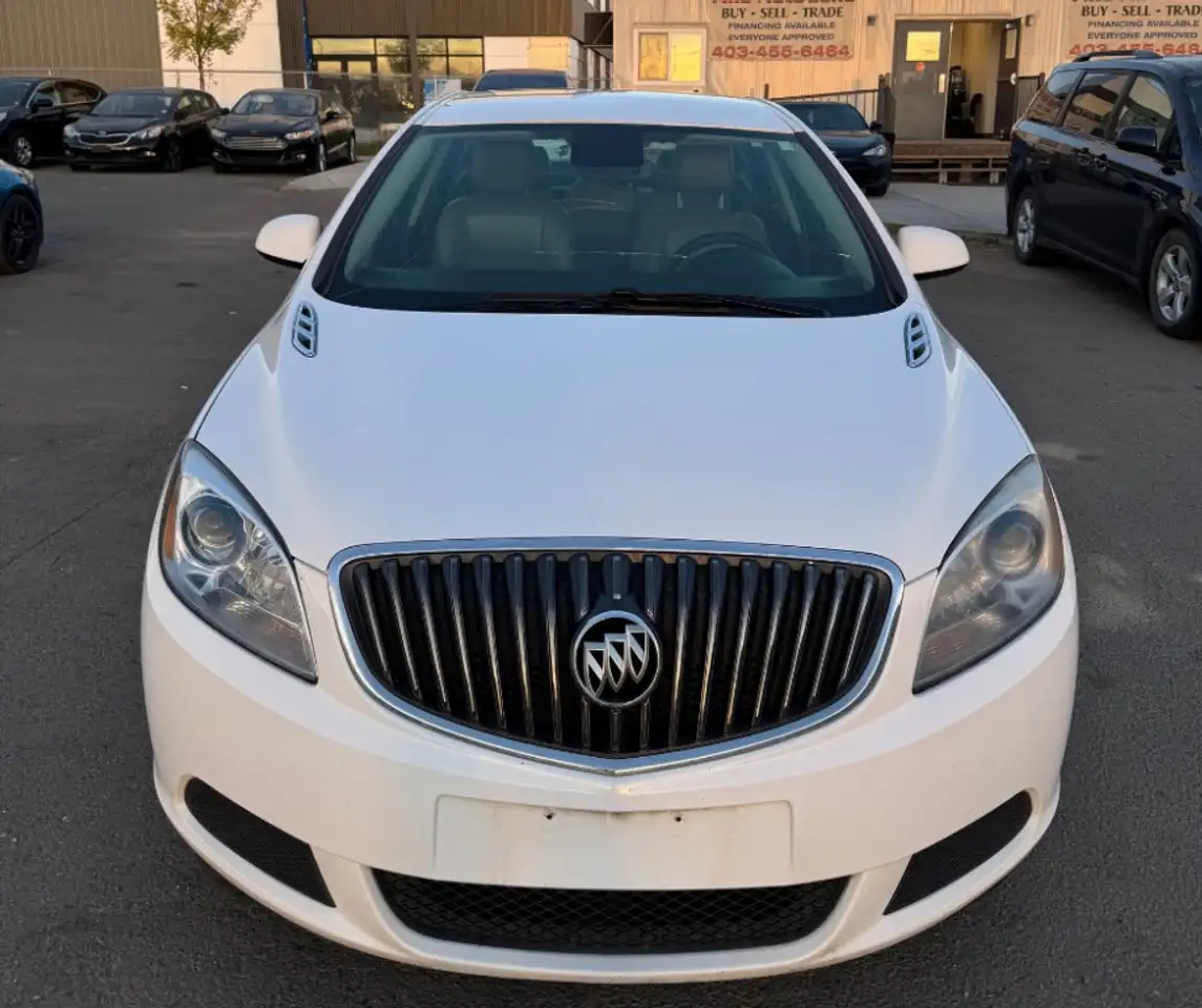 Buick Verano снимка Buick Verano