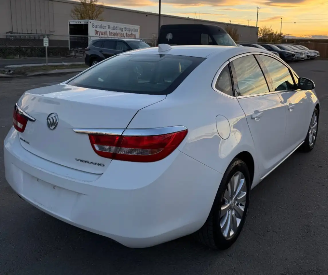 Buick Verano снимка Buick Verano