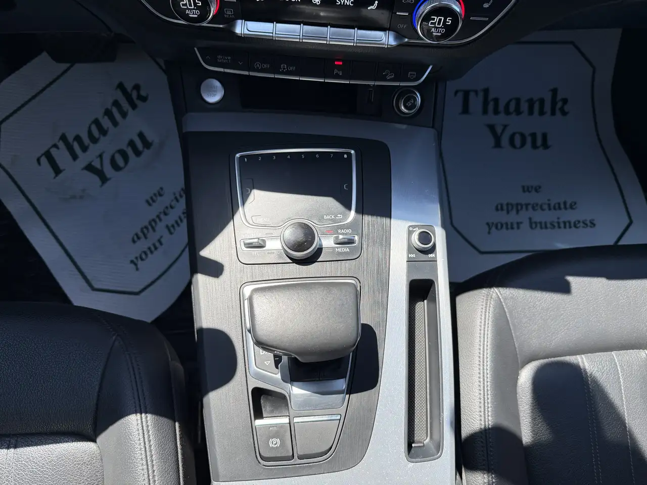 Audi Q5 снимка Audi Q5