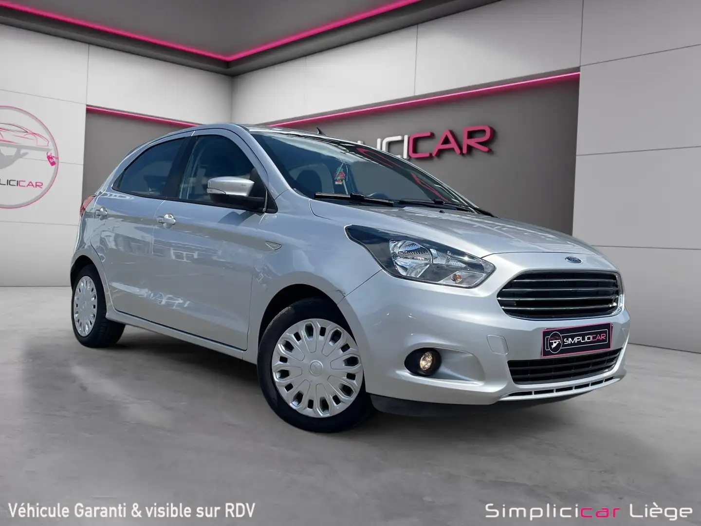Ford Ka/Ka+ Ka+ 1.2i Essential *GARANTIE 12 MOIS* Grau - 1