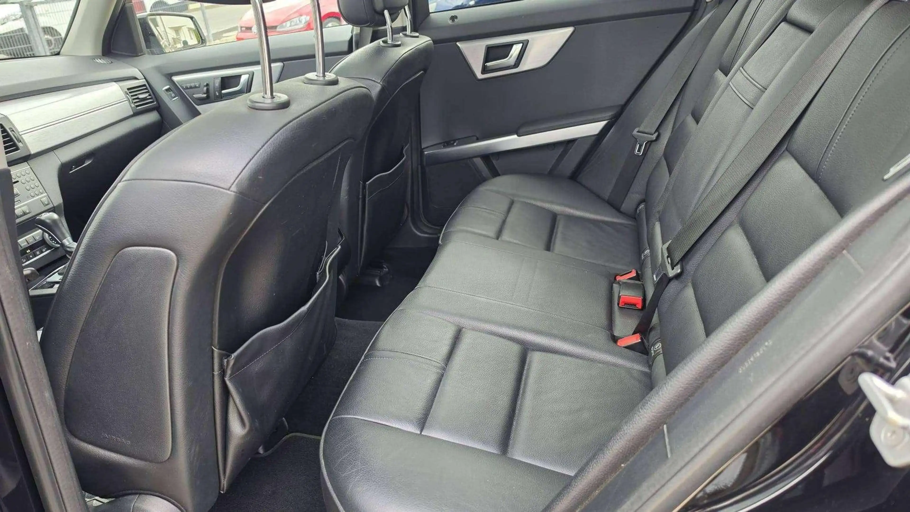 Mercedes-Benz GLK 350 4MATIC+TÜV+GARANTIE+PANO+LEDER+PARKSEN+KAMERA+AHK — photo 24