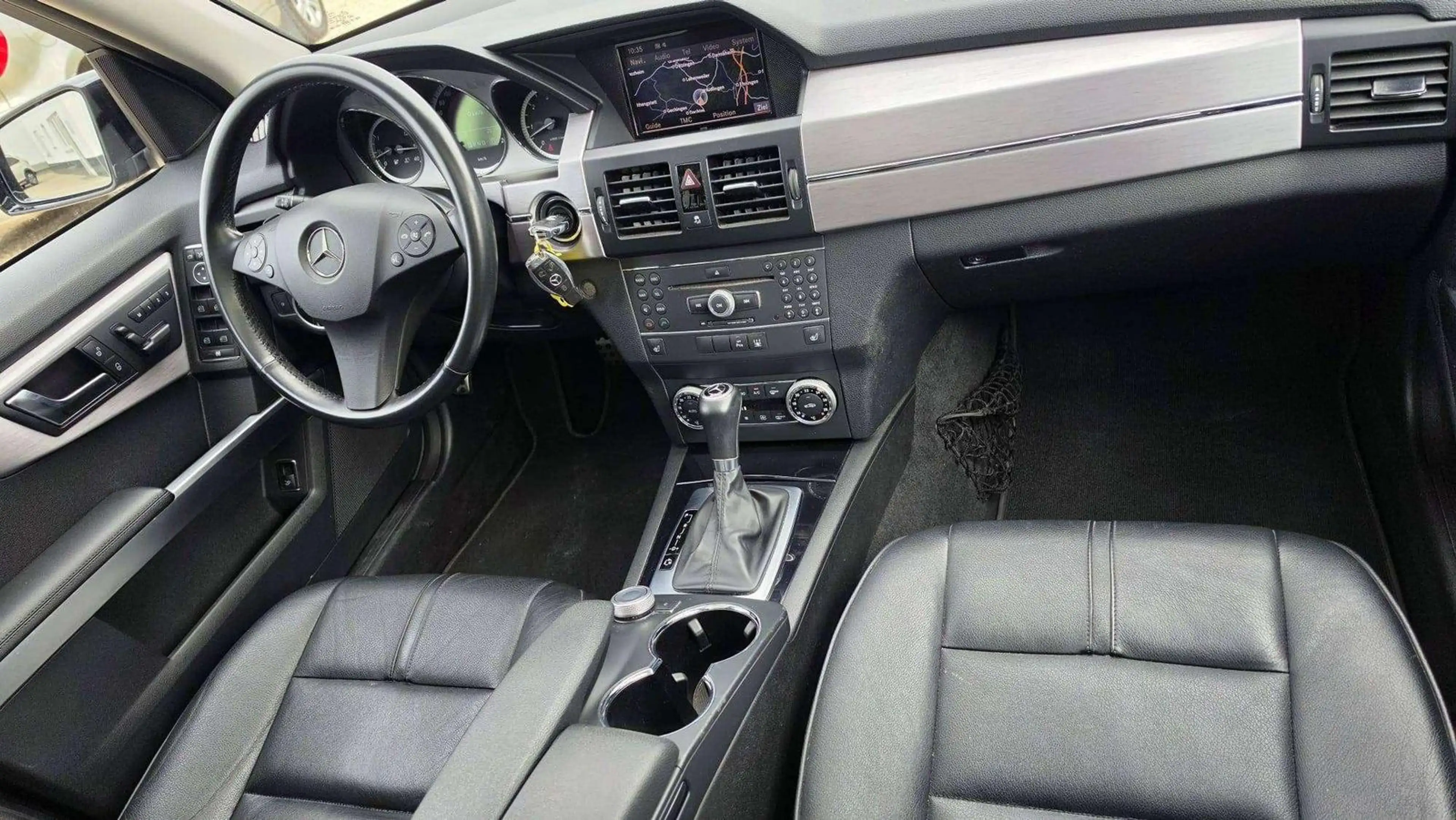 Mercedes-Benz GLK 350 4MATIC+TÜV+GARANTIE+PANO+LEDER+PARKSEN+KAMERA+AHK — photo 20