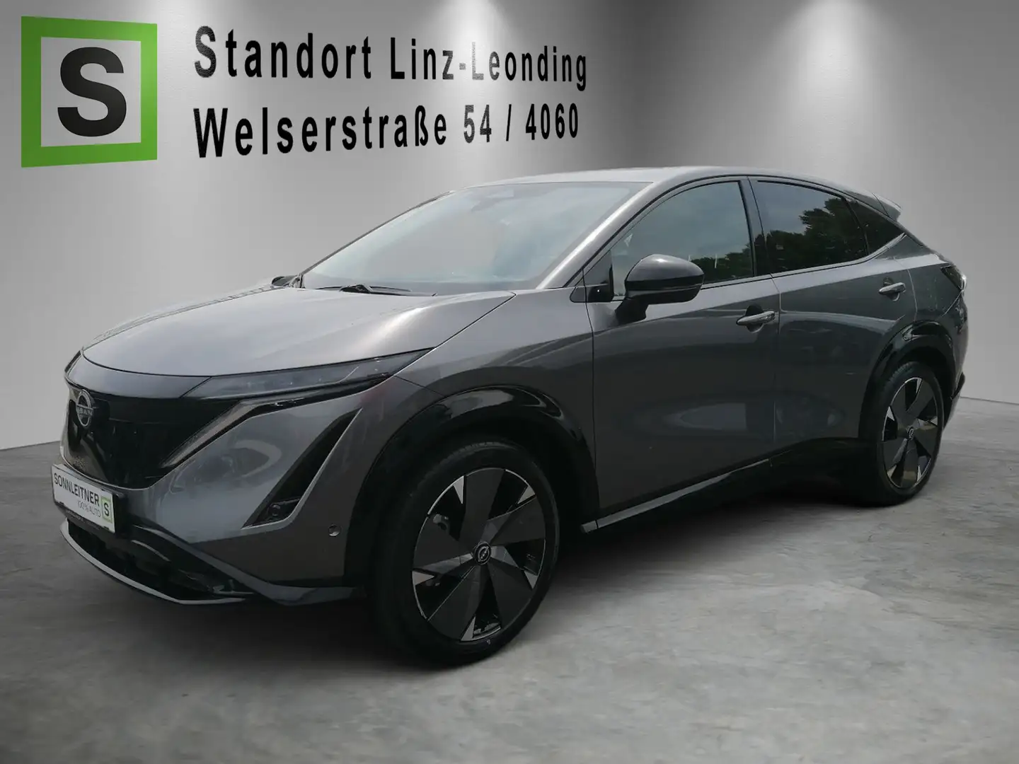 Nissan Ariya ARIYA Evolve 87 kWh 306 PS e-4ORCE Grijs - 1
