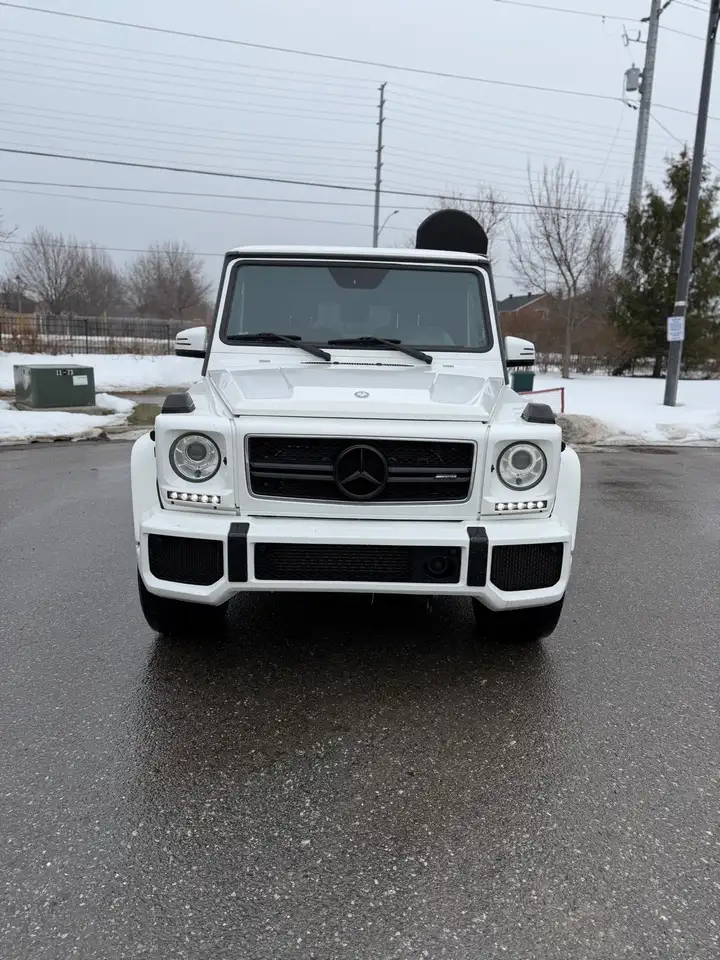 Mercedes-Benz G-Class снимка Mercedes-Benz G-Class
