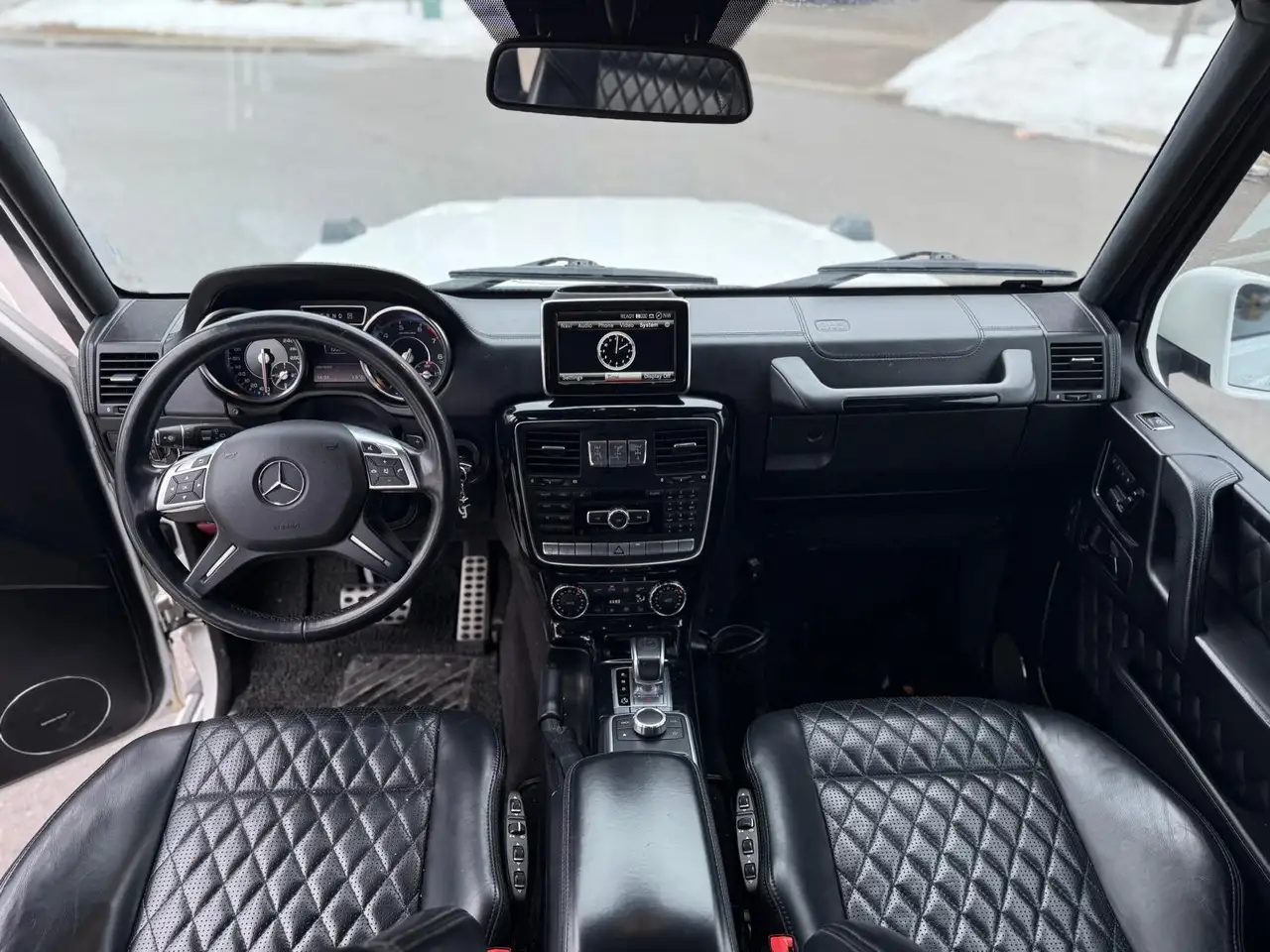 Mercedes-Benz G-Class снимка Mercedes-Benz G-Class
