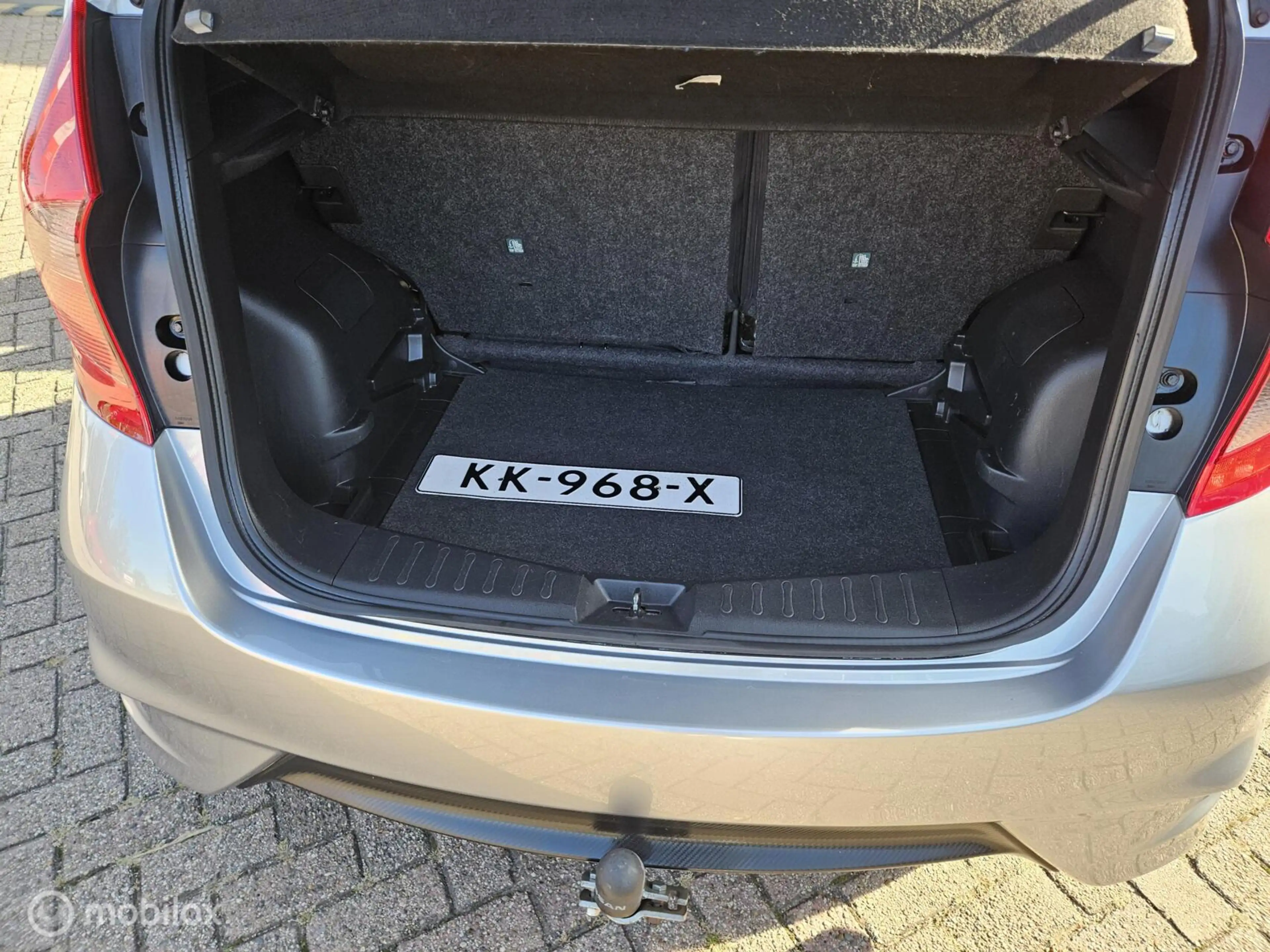 Nissan Note 1.2 Black Edition — photo 13