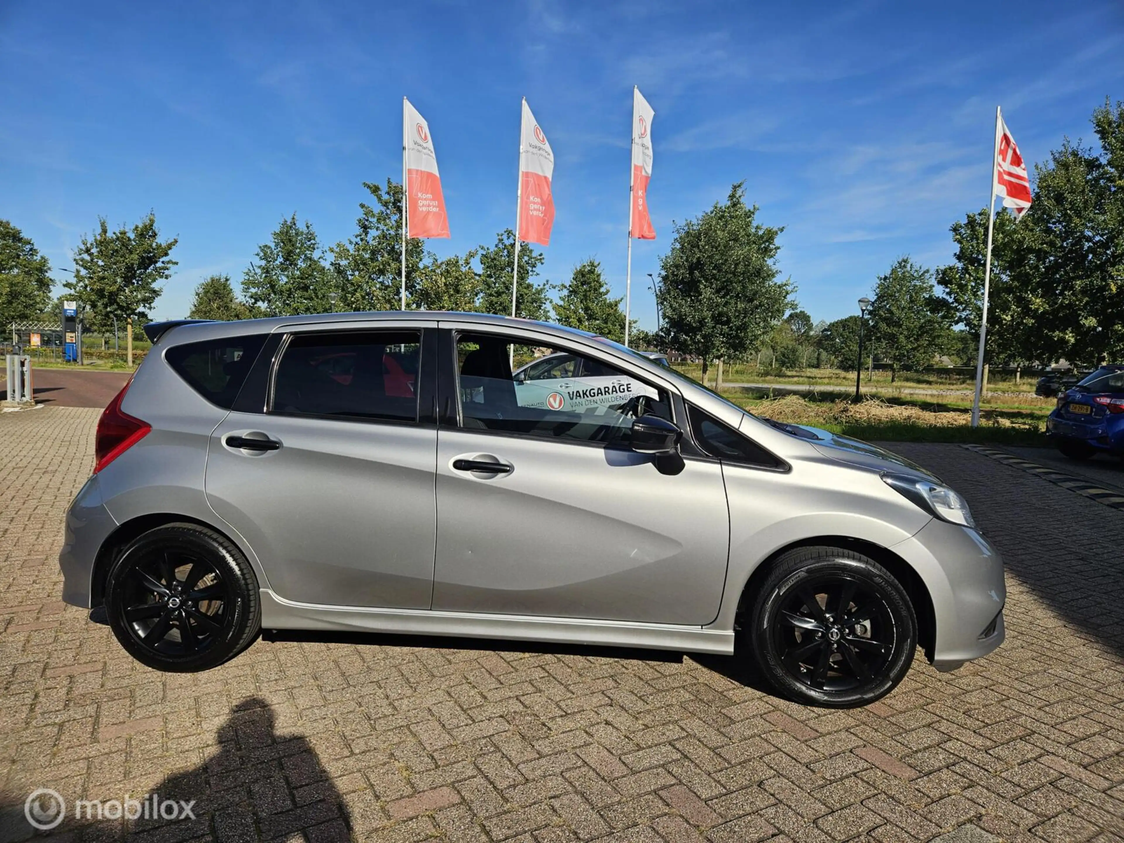 Nissan Note 1.2 Black Edition — photo 6