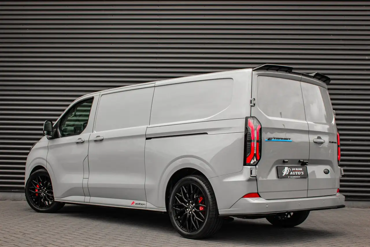 Ford E-Transit 2026