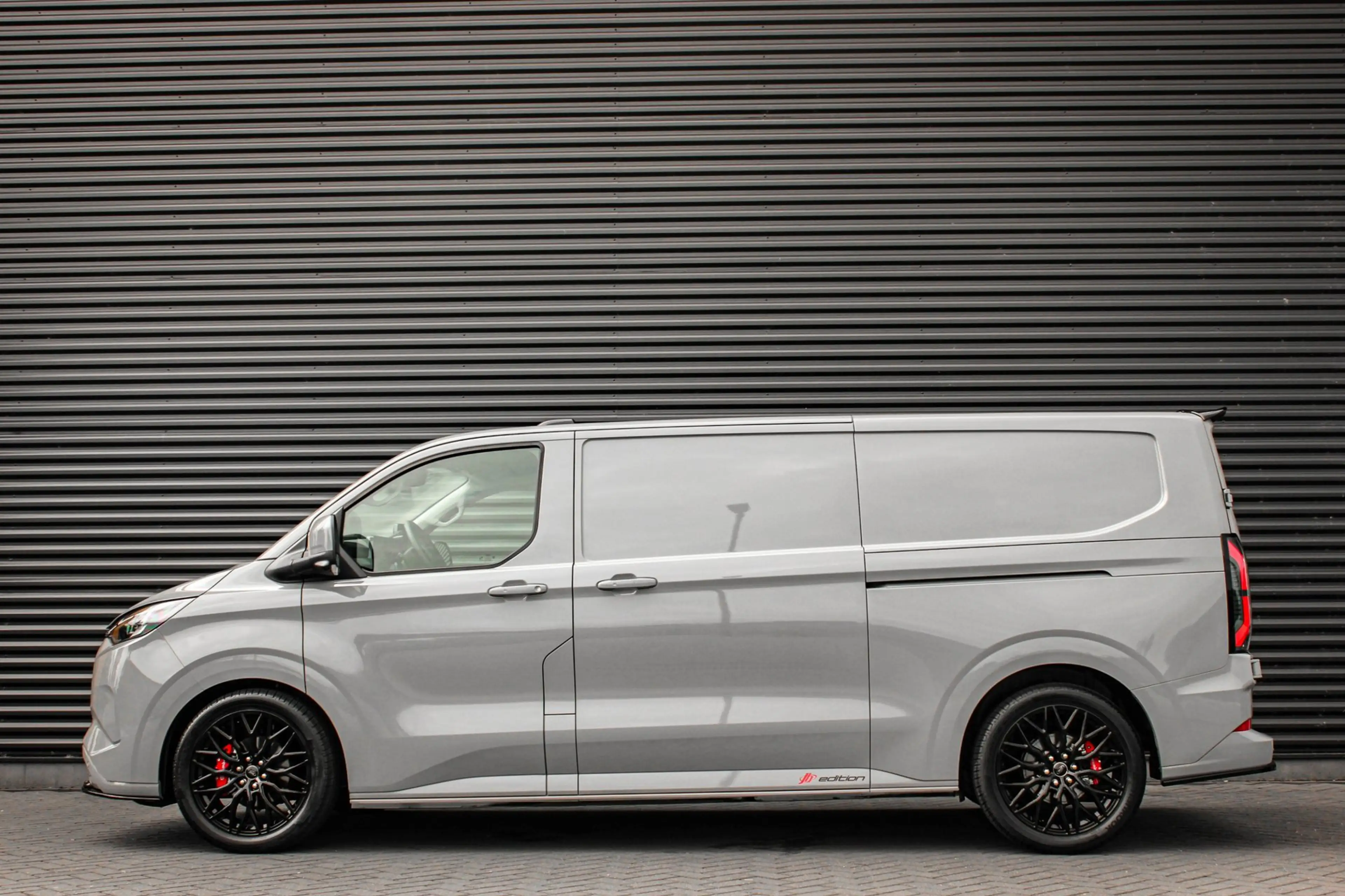 Ford E-Transit Cust. 340 L2H1 Limited 71kWh 218PK / JB- EDITON / — photo 5