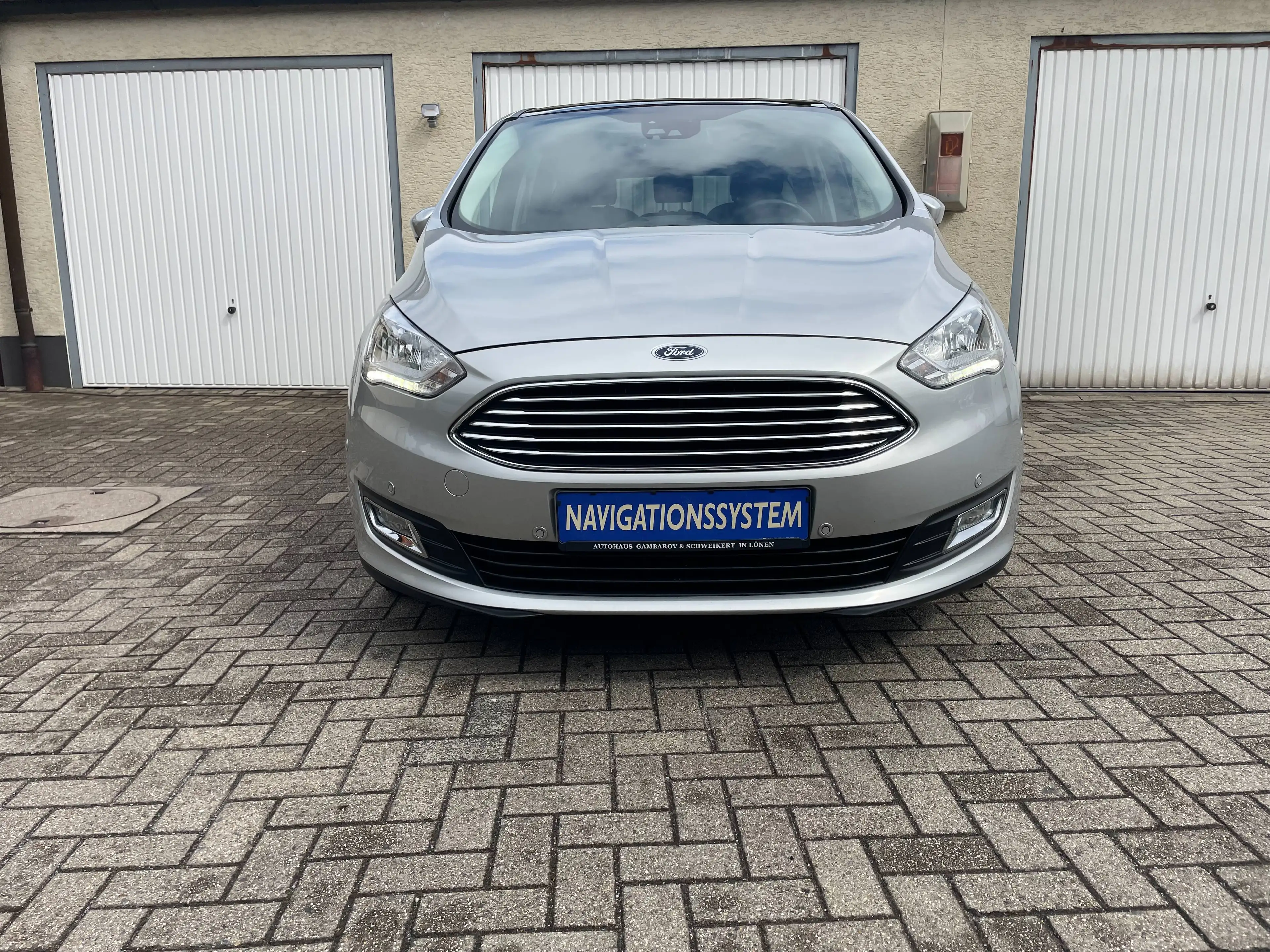 Ford C-Max TITANIUM PANORAMA KEYLESS KAMERA PDC NAVI MEDIA LED TEMPOMAT