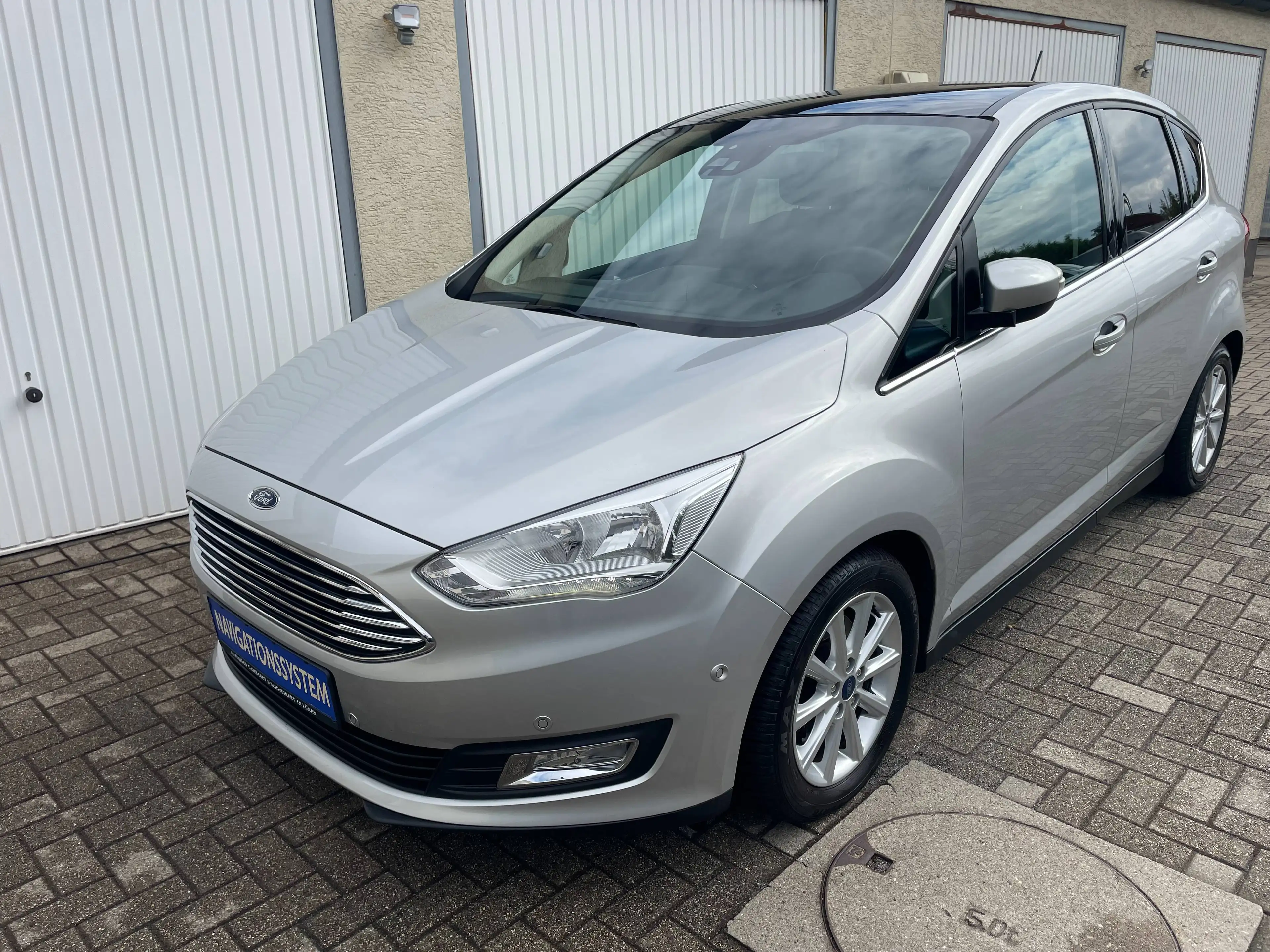 Ford C-Max TITANIUM PANORAMA KEYLESS KAMERA PDC NAVI MEDIA LED TEMPOMAT — photo 2