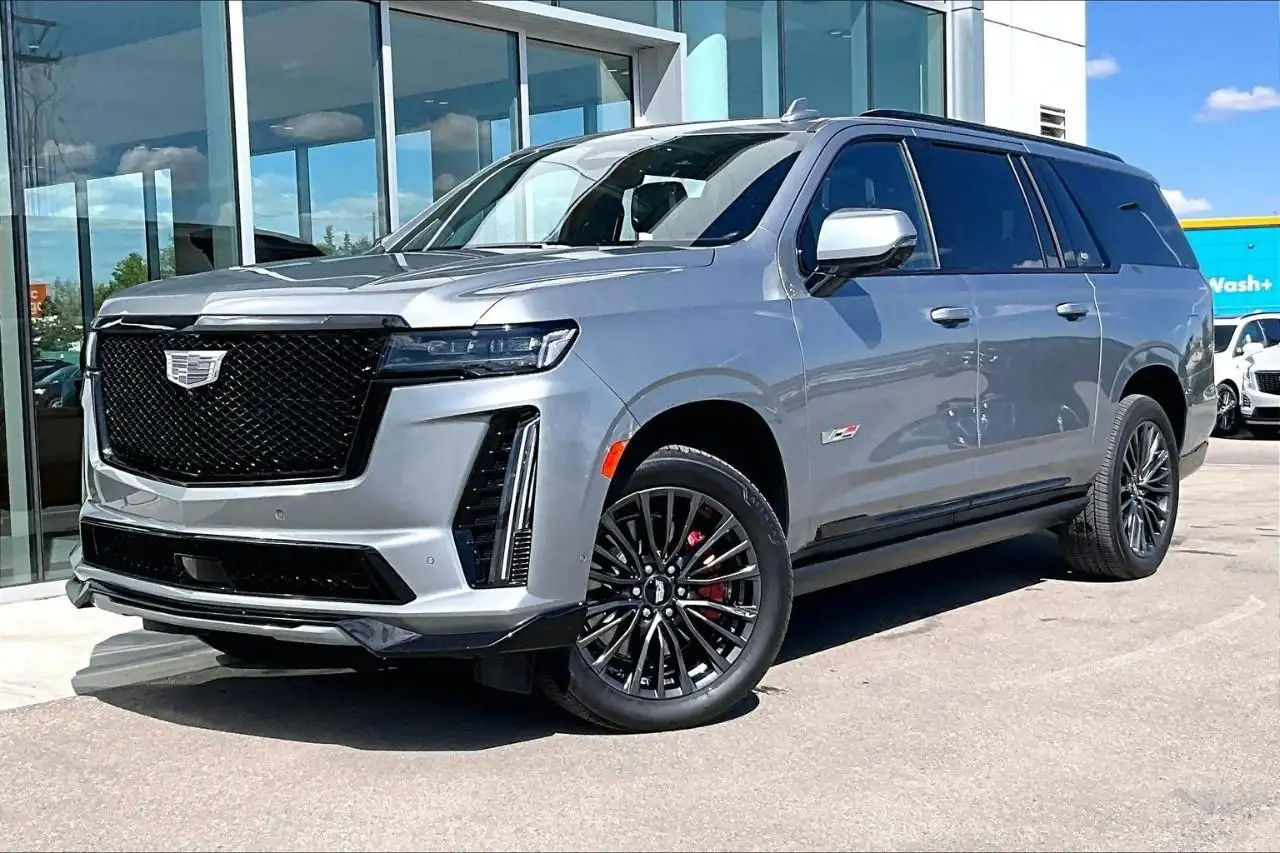 Cadillac Escalade снимка Cadillac Escalade