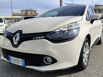 Clio IV 2012 5p 1.2 Life (wave) 75cv E6